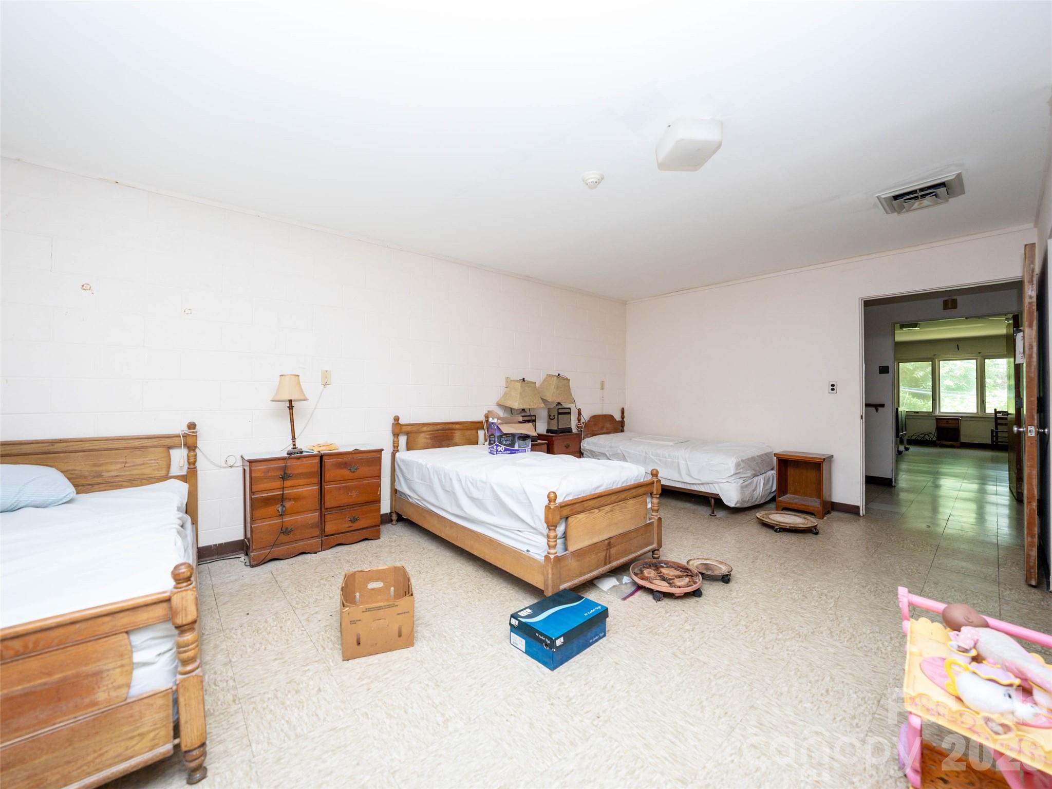 84 Chestnut Park Drive Property Photo 28