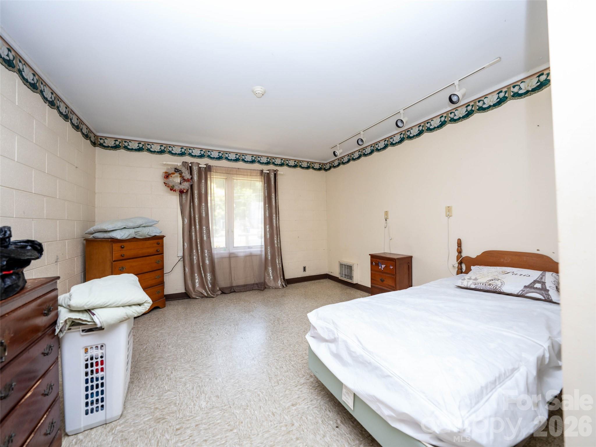 84 Chestnut Park Drive Property Photo 31