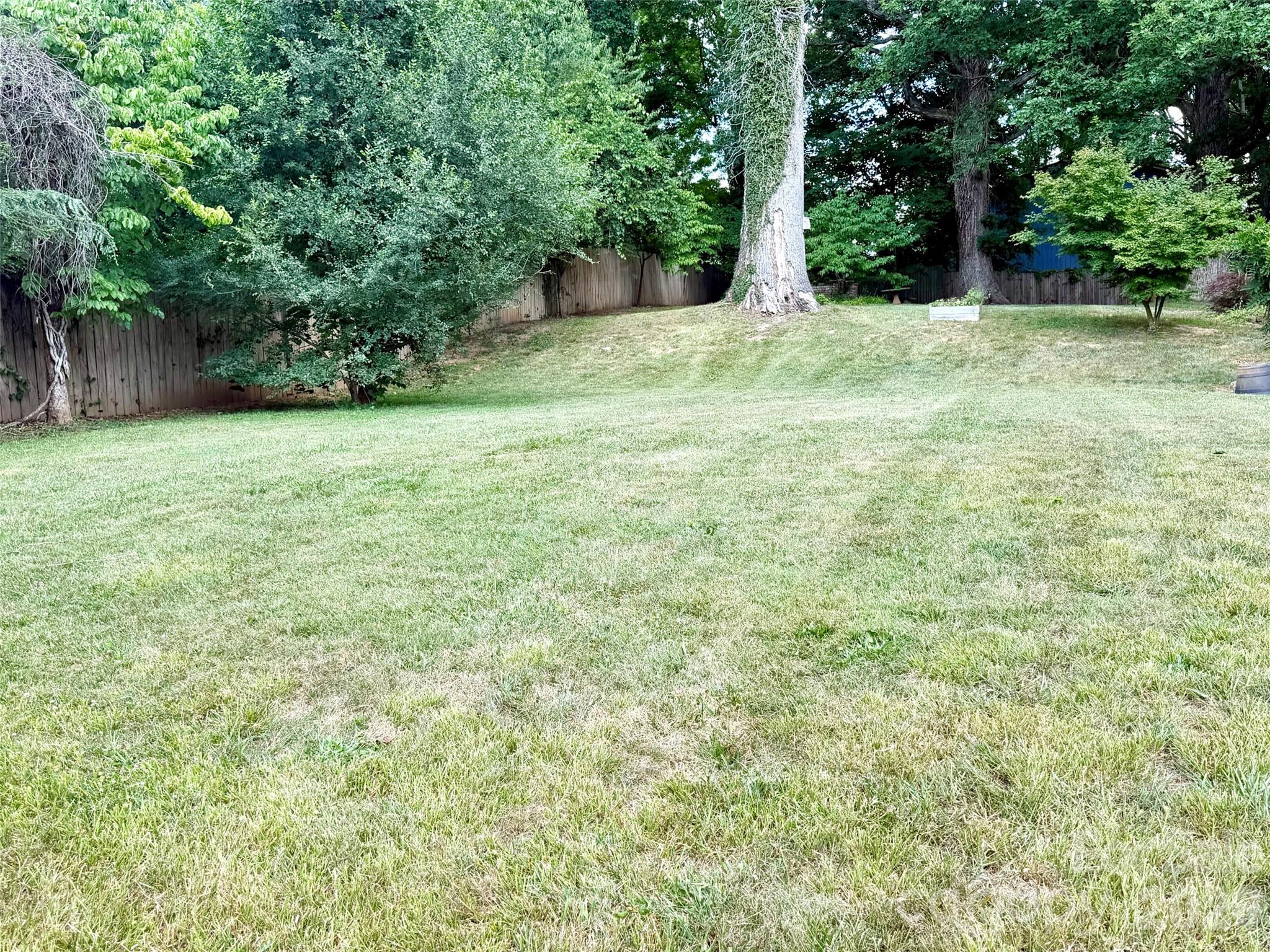 14 Main Street Property Photo 1