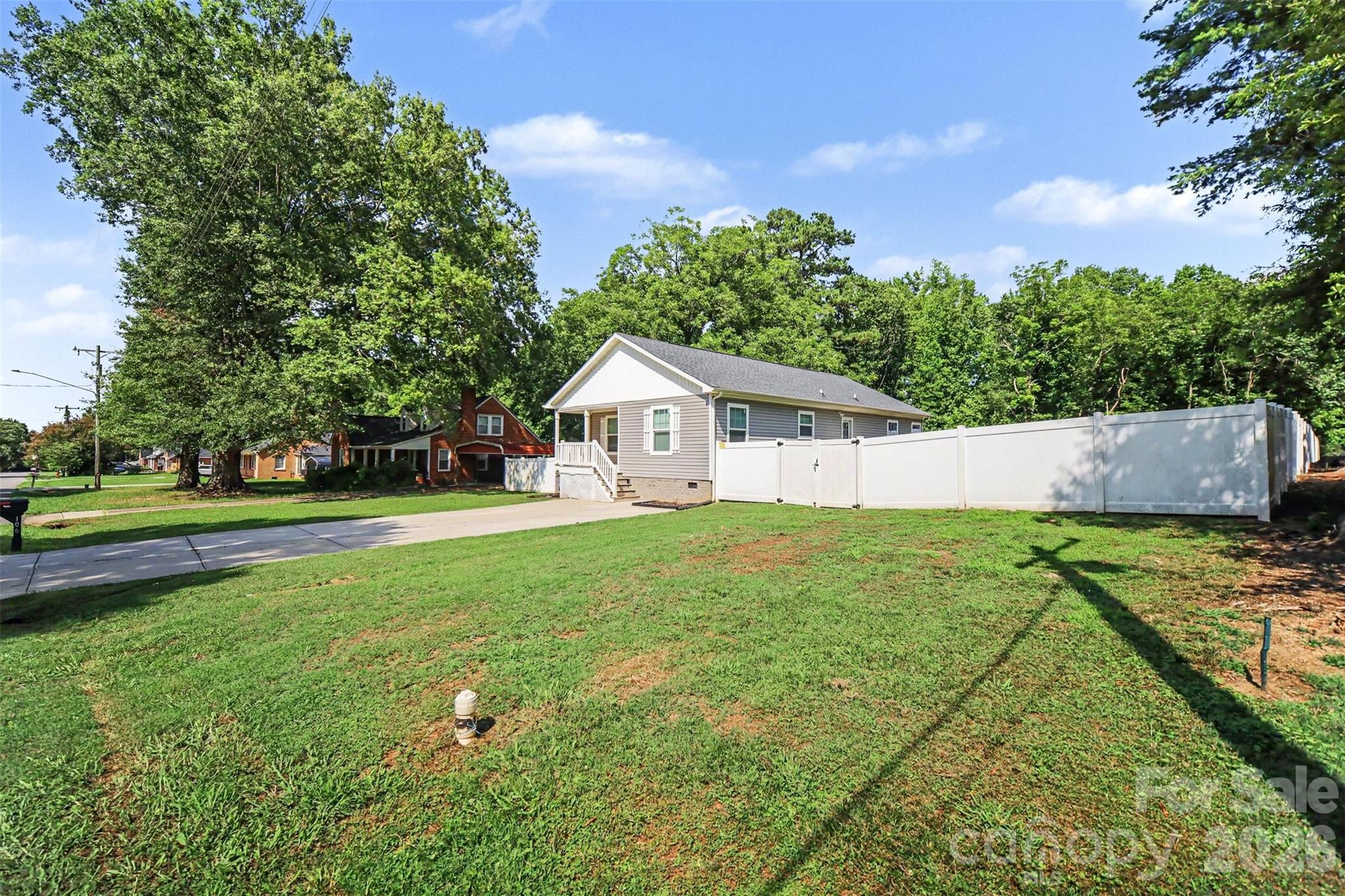 106 Beam Street Property Photo 3