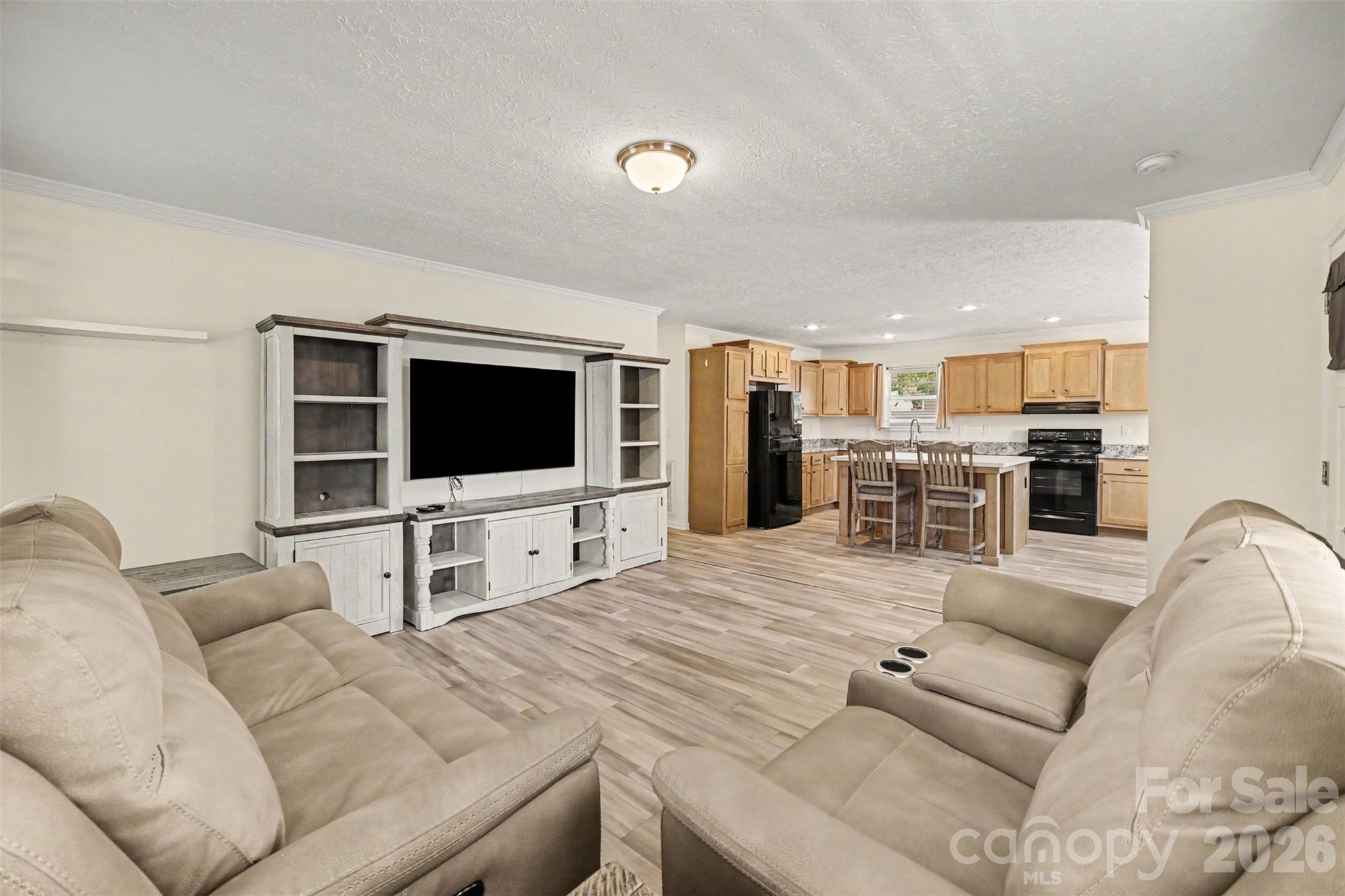 106 Beam Street Property Photo 7