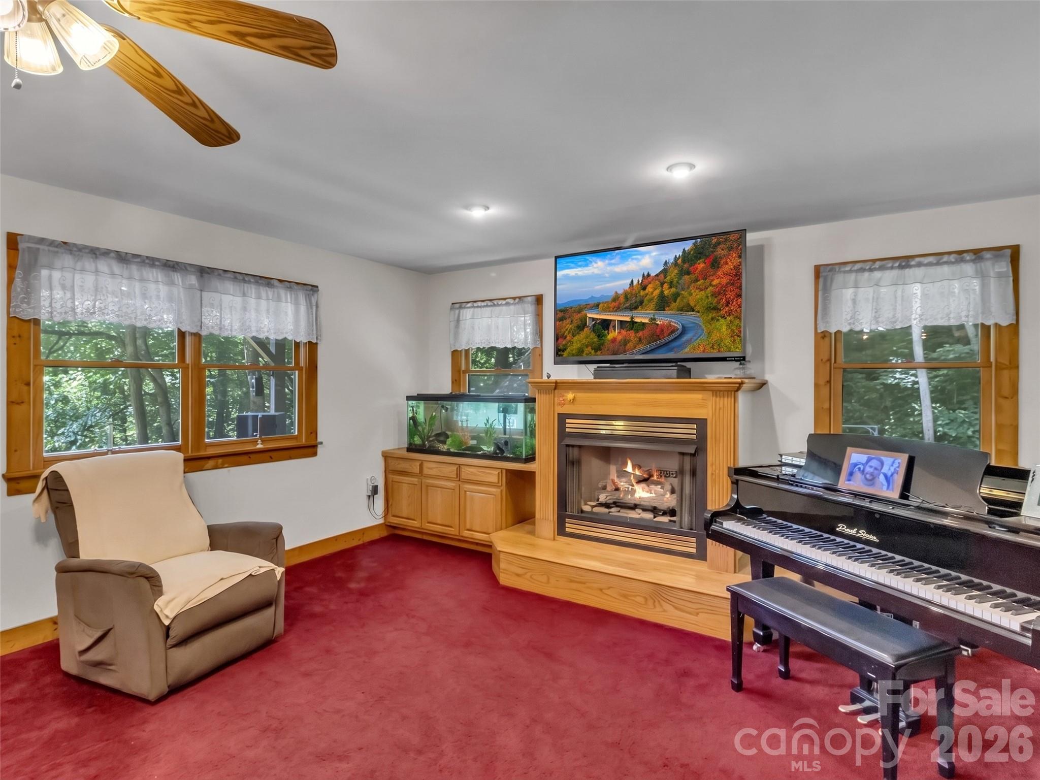 150 Sorghum Drive Property Photo 8