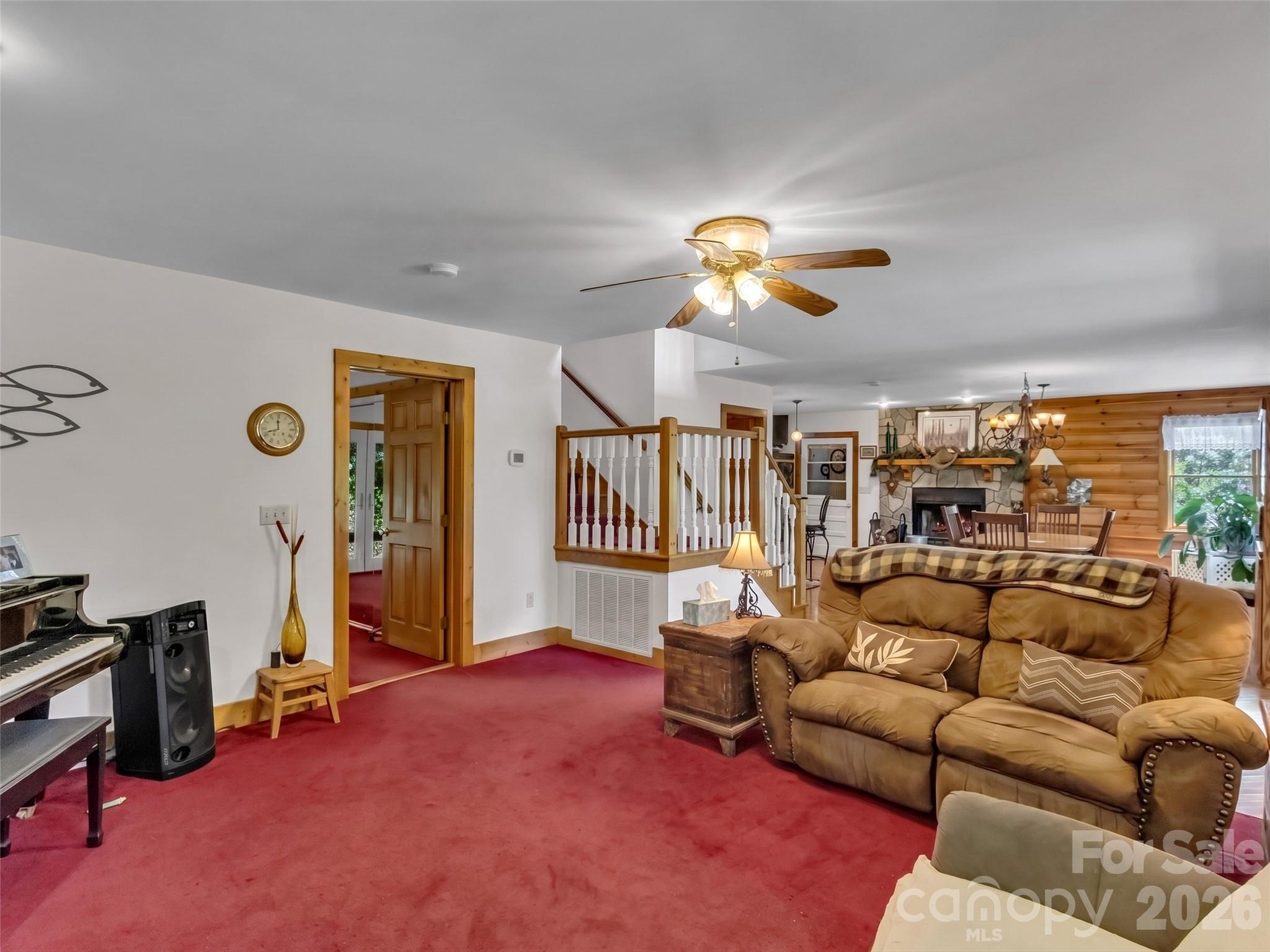 150 Sorghum Drive Property Photo 9