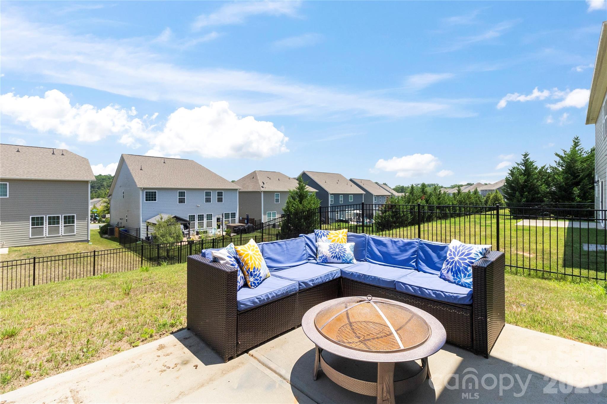 2011 Saddlebred Drive Property Photo 21