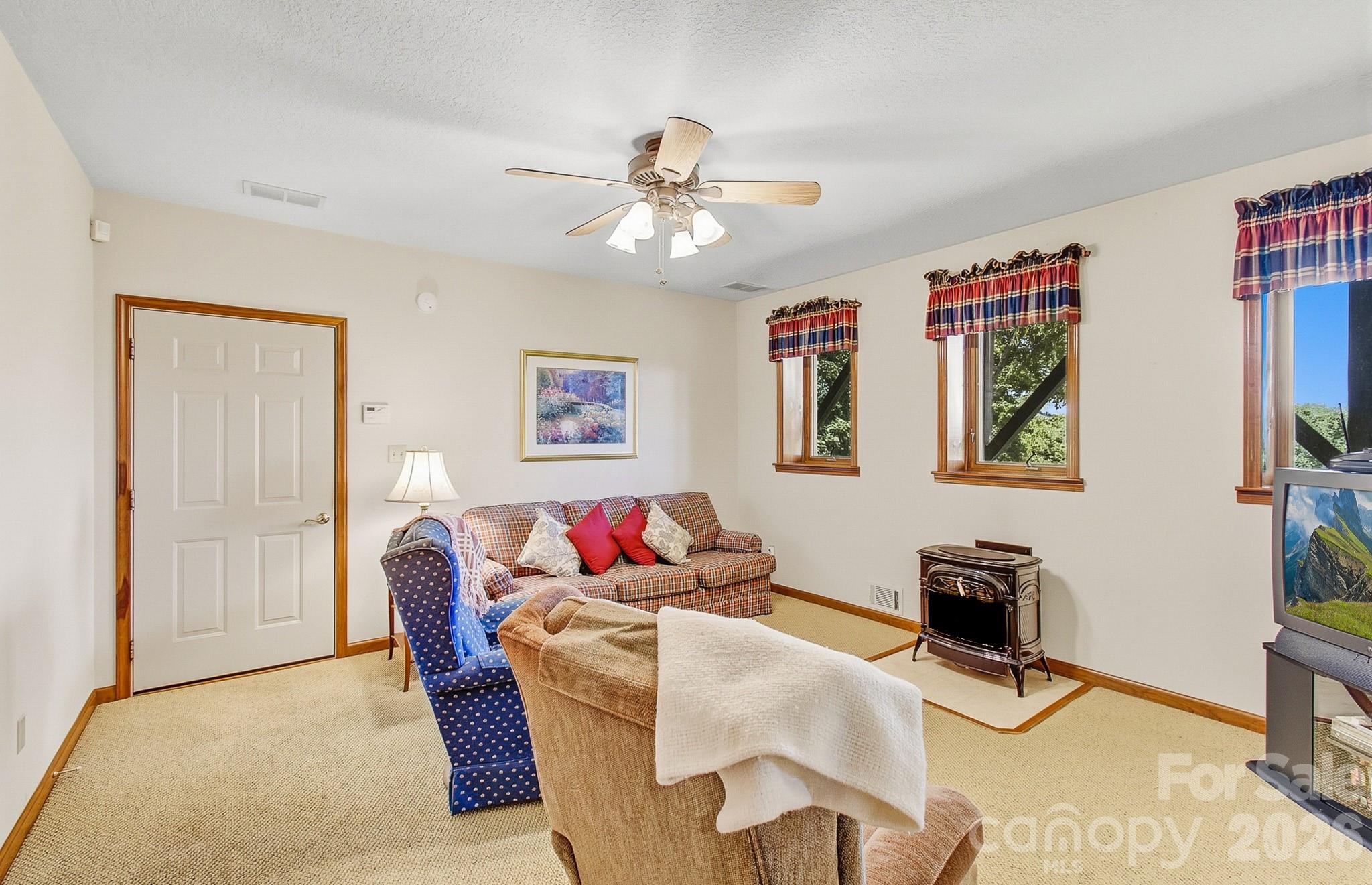 112 Windy Gap Road Property Photo 32