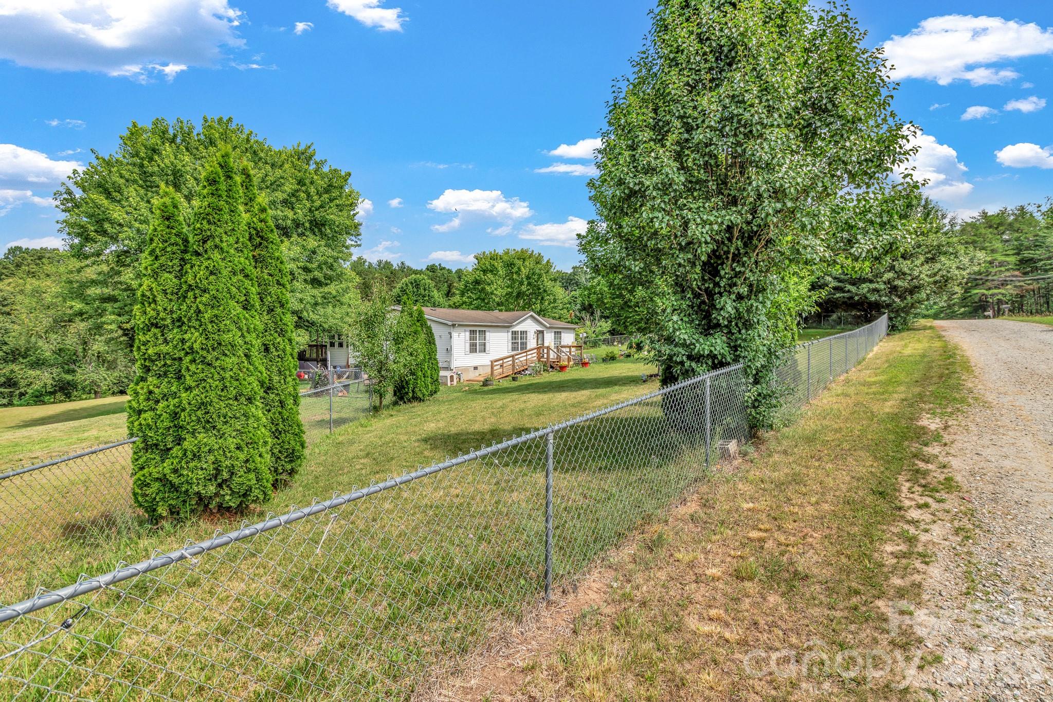 147 High Valley Estates Drive Property Photo 14