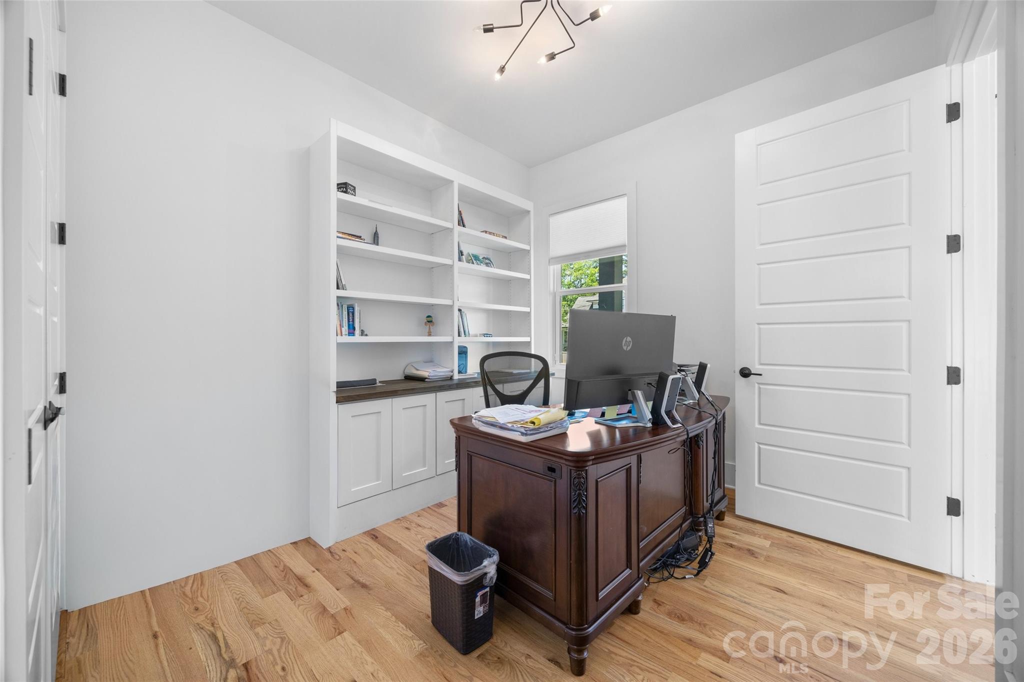 1216 Goodwin Avenue Property Photo 4
