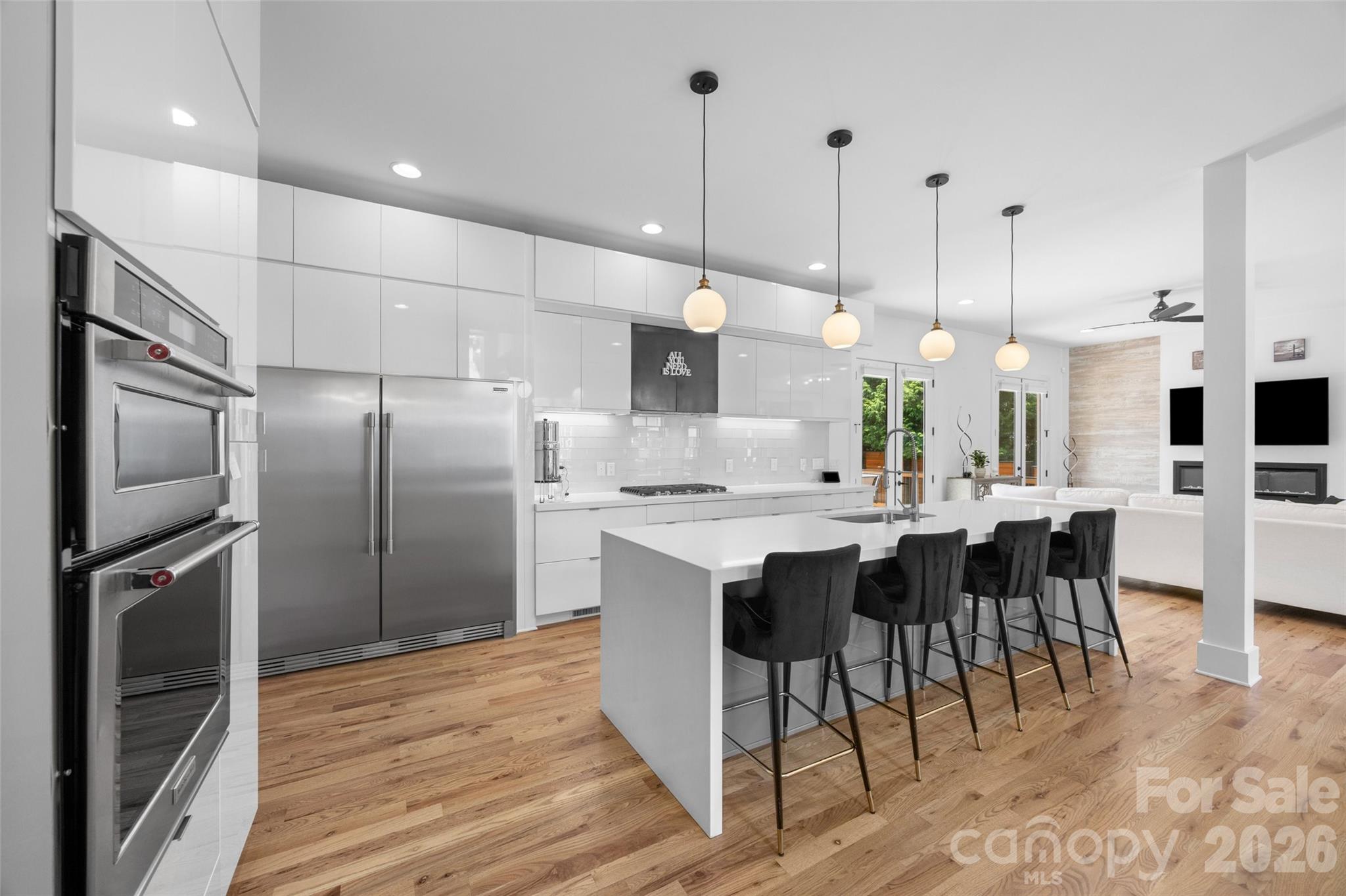 1216 Goodwin Avenue Property Photo 12