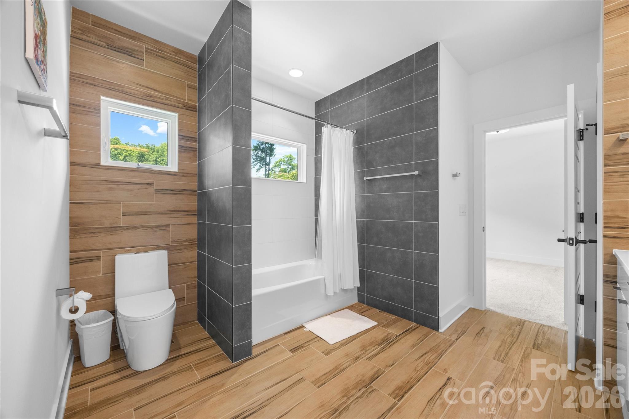 1216 Goodwin Avenue Property Photo 20