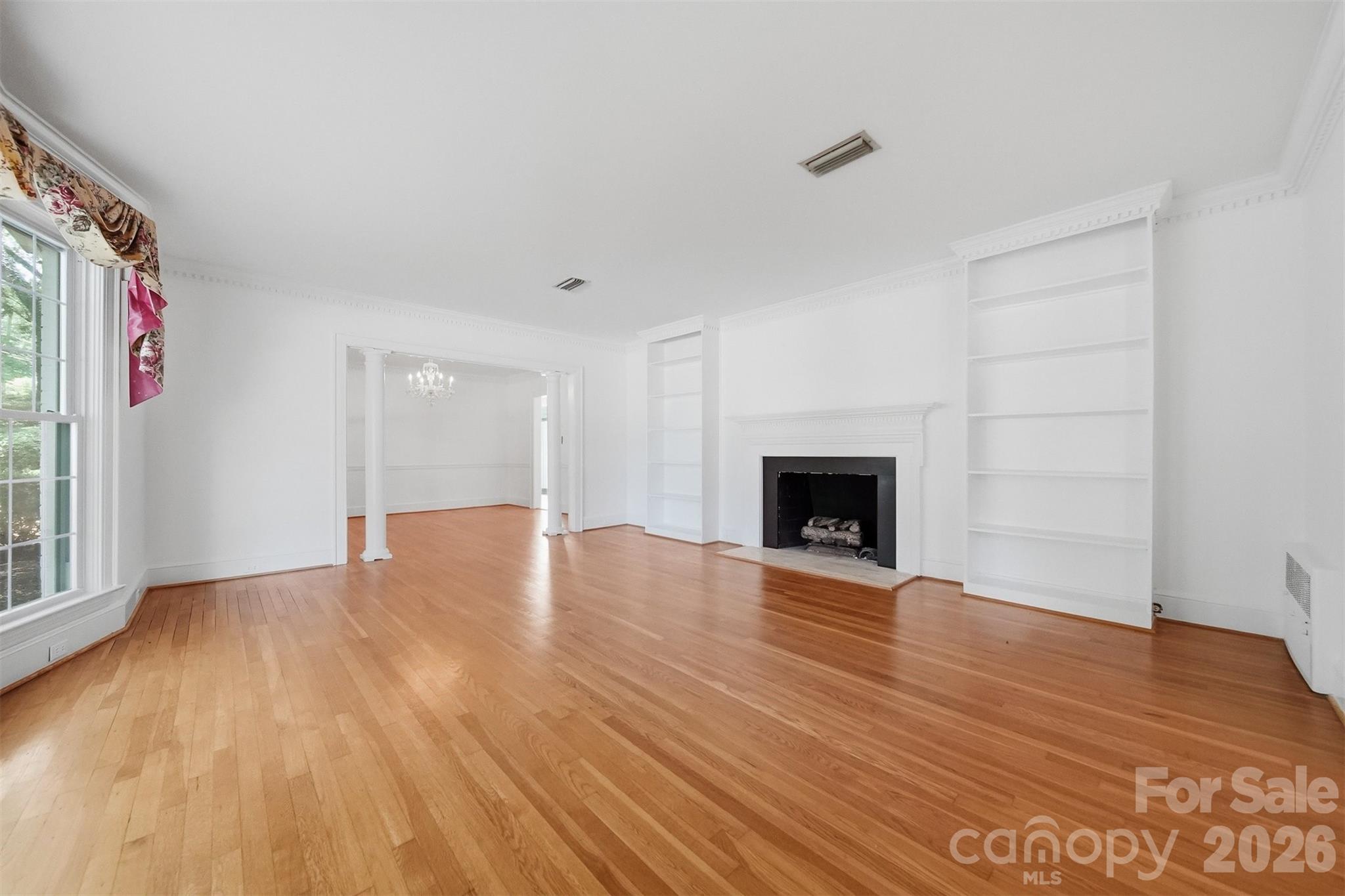 521 5th Street Property Photo 7