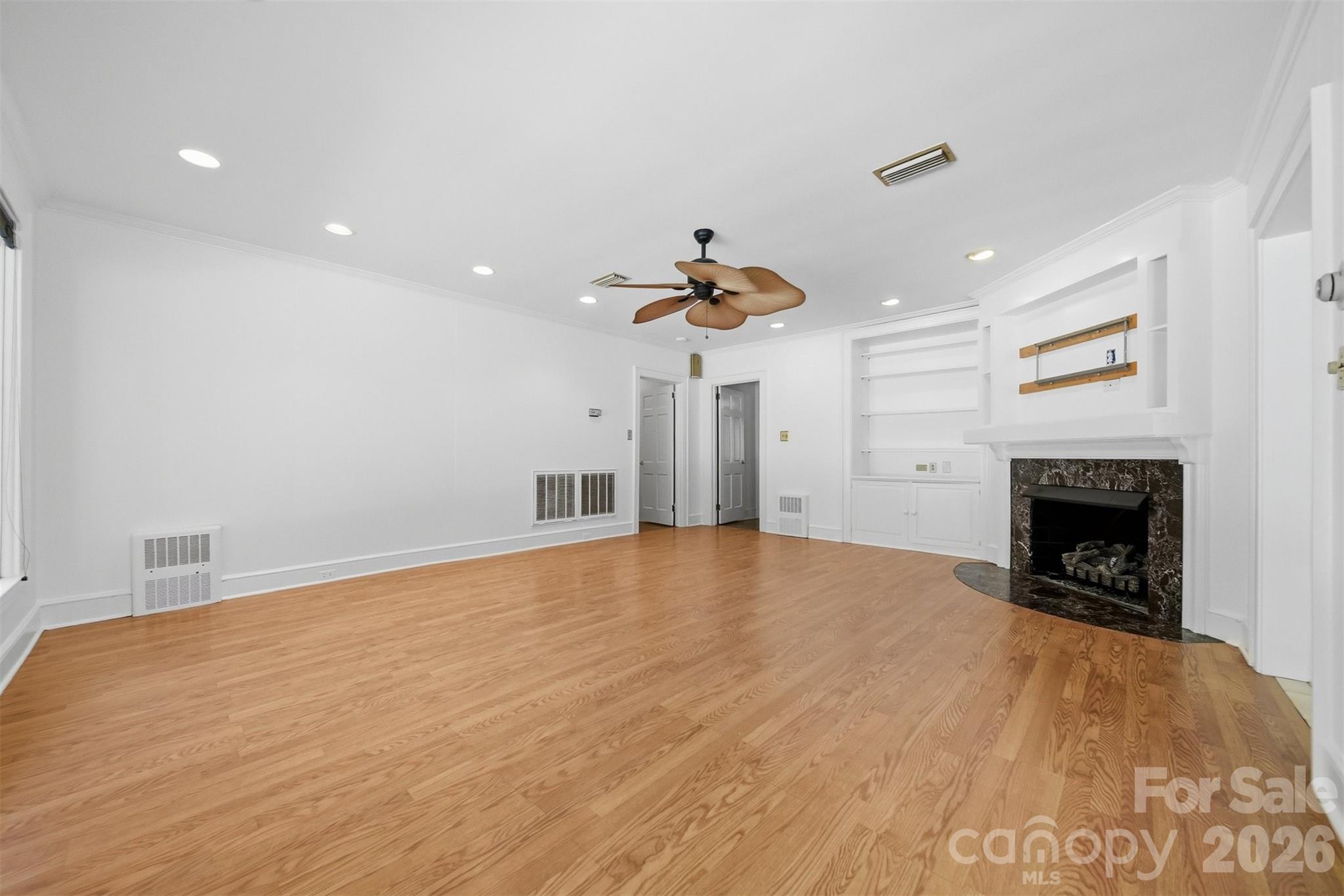 521 5th Street Property Photo 14