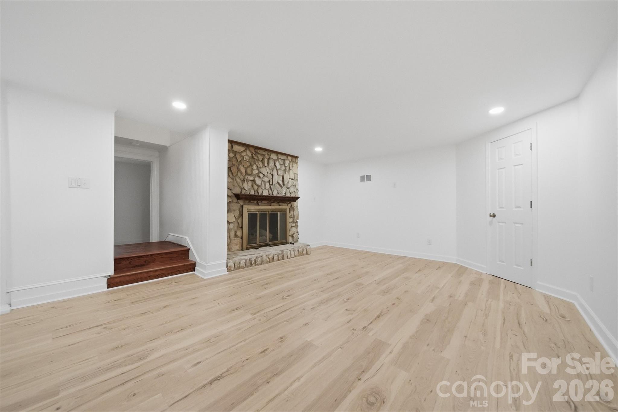 521 5th Street Property Photo 33