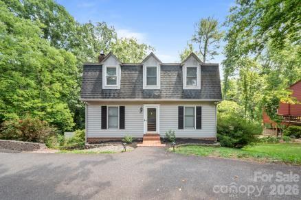 112 Wedgewood Drive Property Photo 1