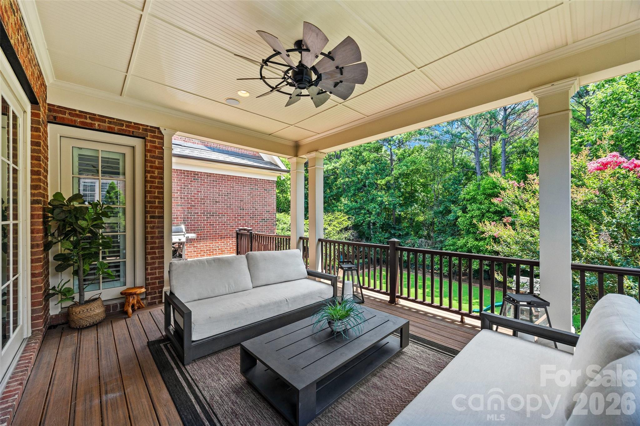 9414 Heydon Hall Circle Property Photo 15