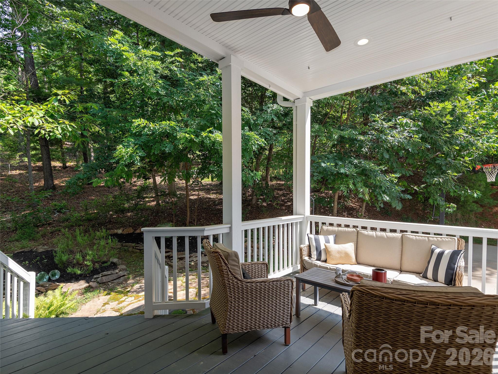 1910 Bearberry Lane Property Photo 11