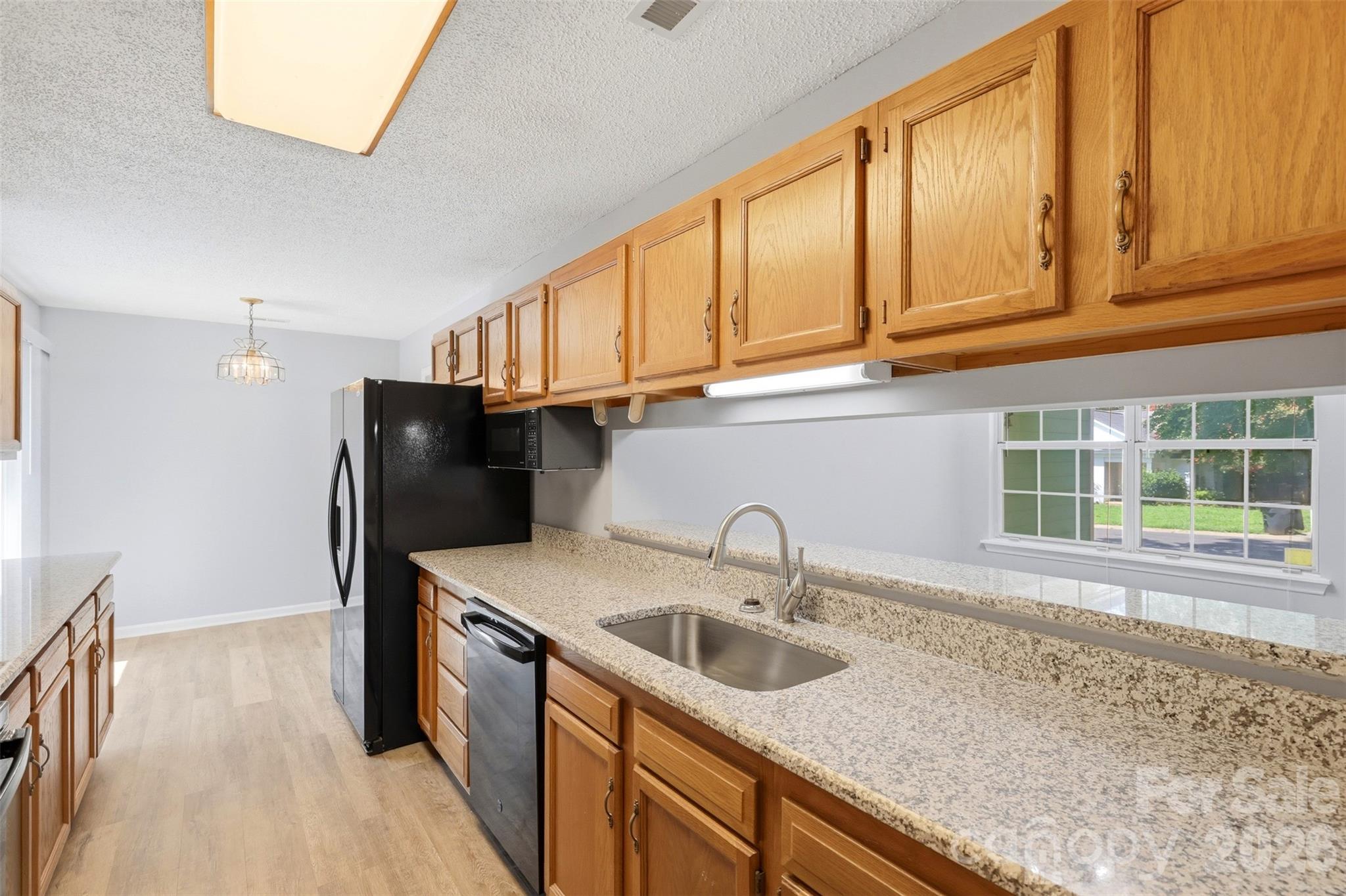 12615 Delman Lane Property Photo 9
