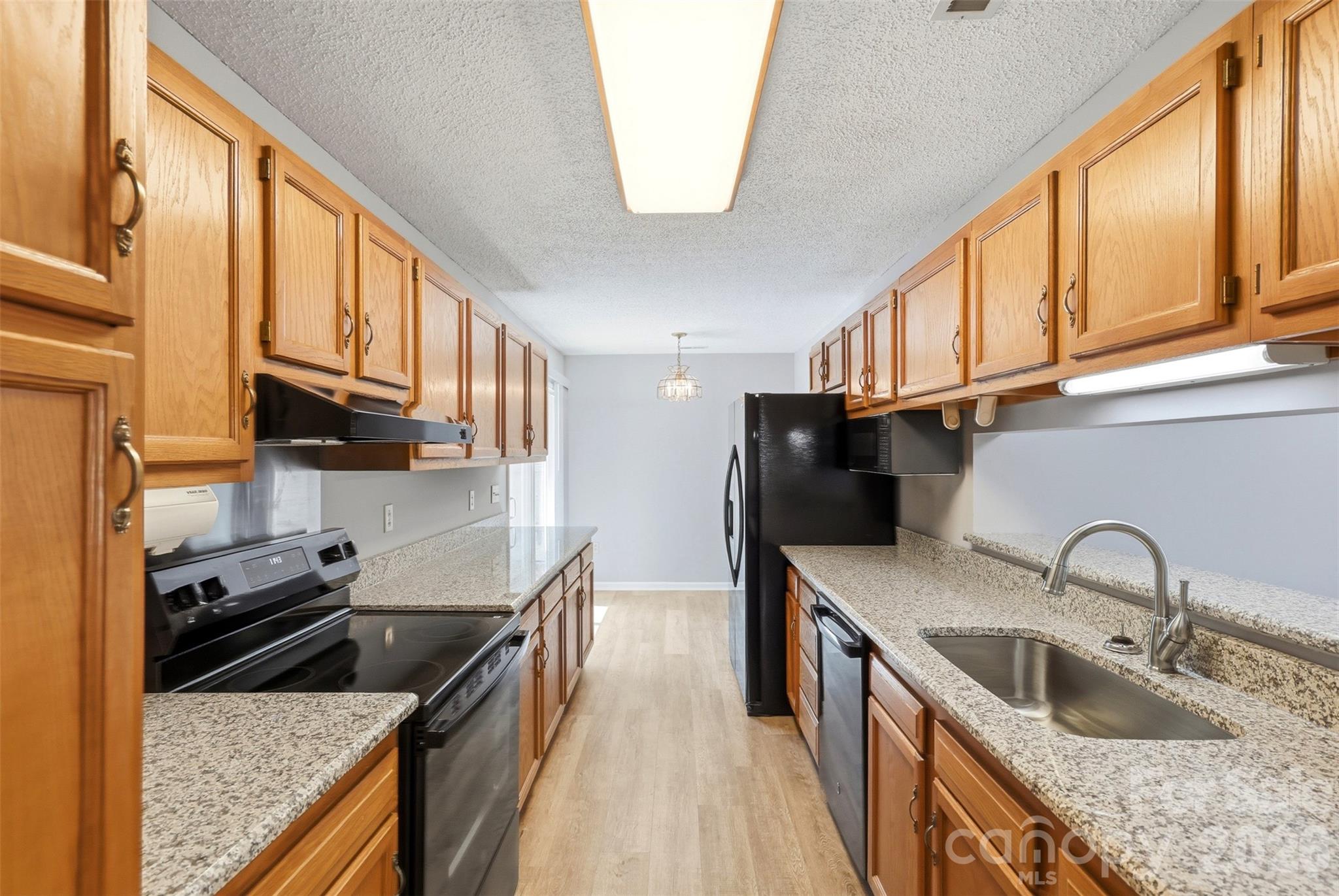 12615 Delman Lane Property Photo 11