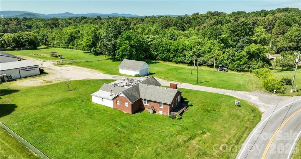 820 Suncrest Orchard Road Property Photo 25