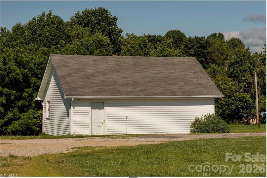 820 Suncrest Orchard Road Property Photo 27