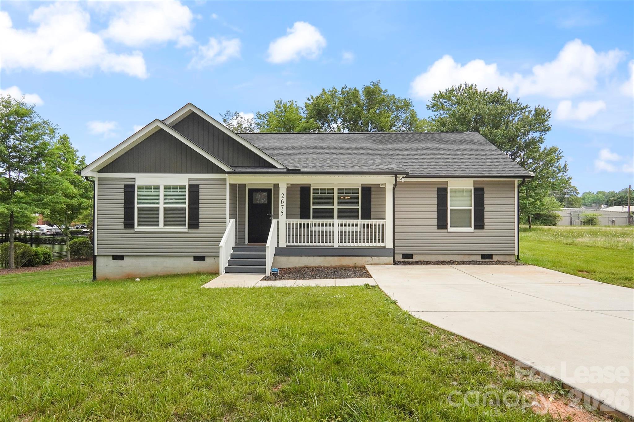 2675 Elmin Street Property Photo 1