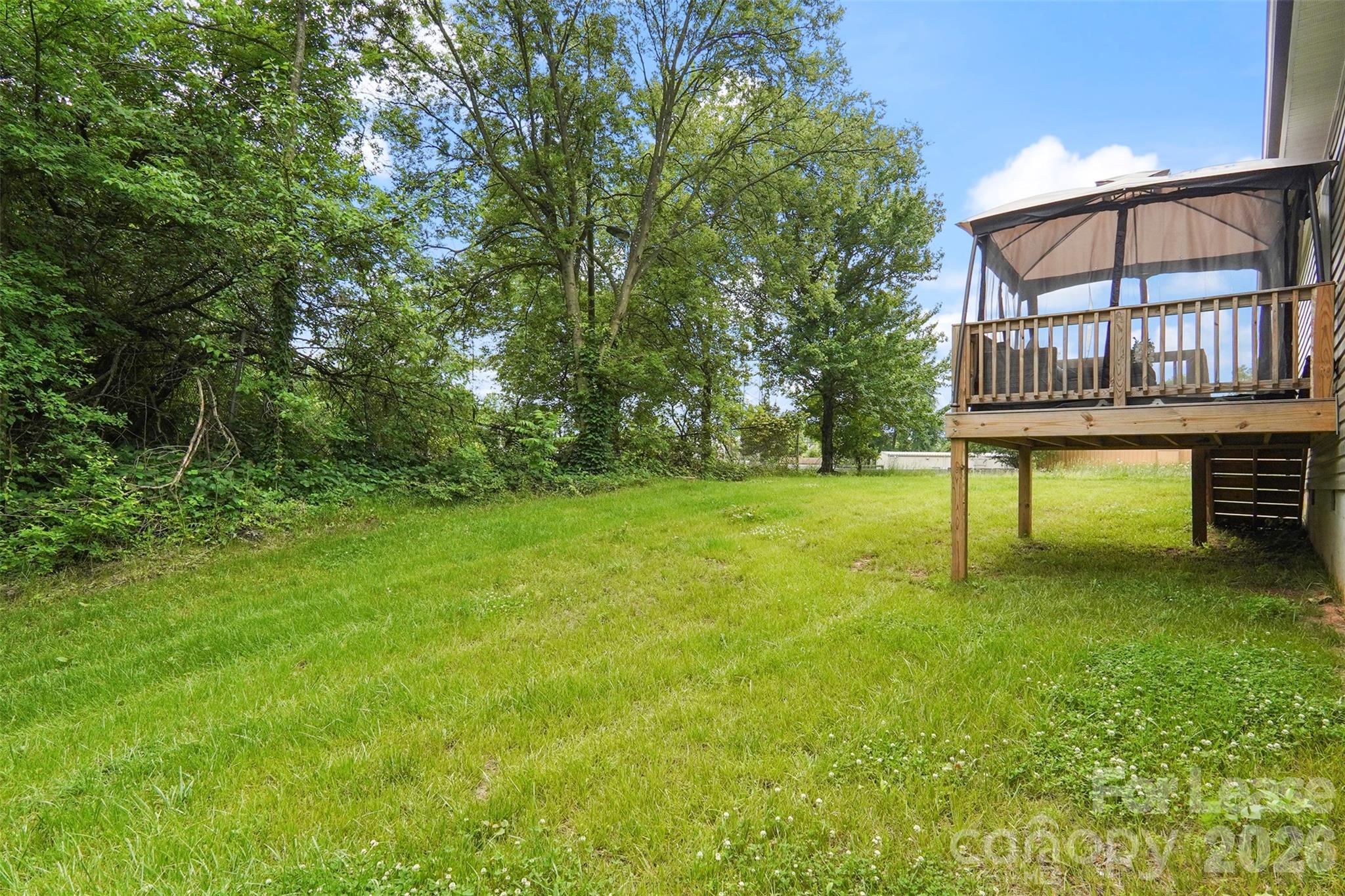 2675 Elmin Street Property Photo 41
