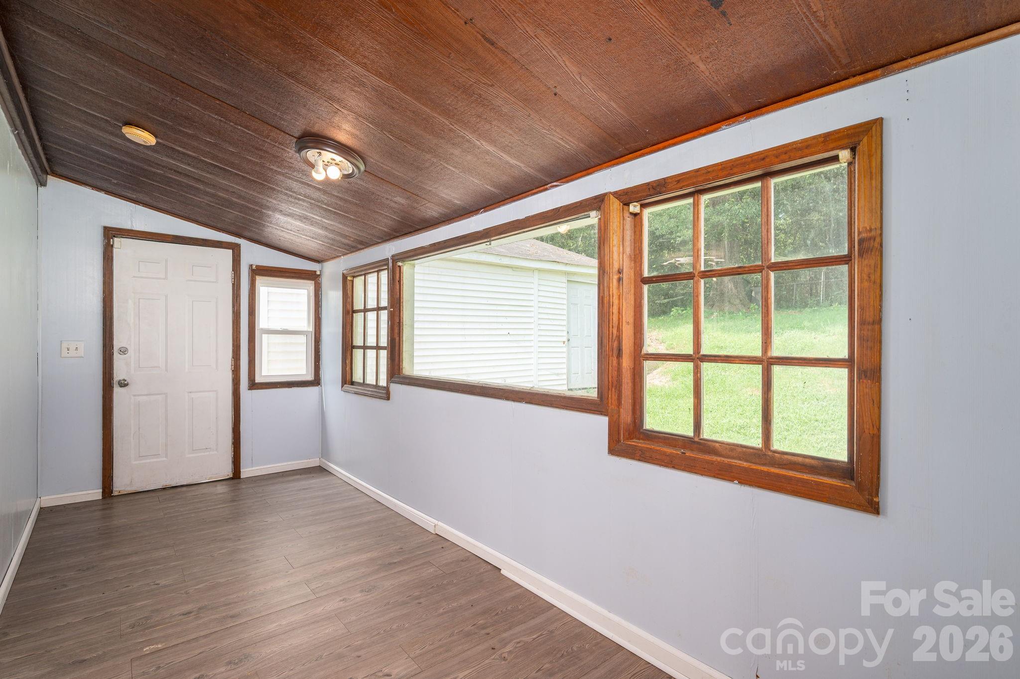 2639 Springbrook Circle Property Photo 19