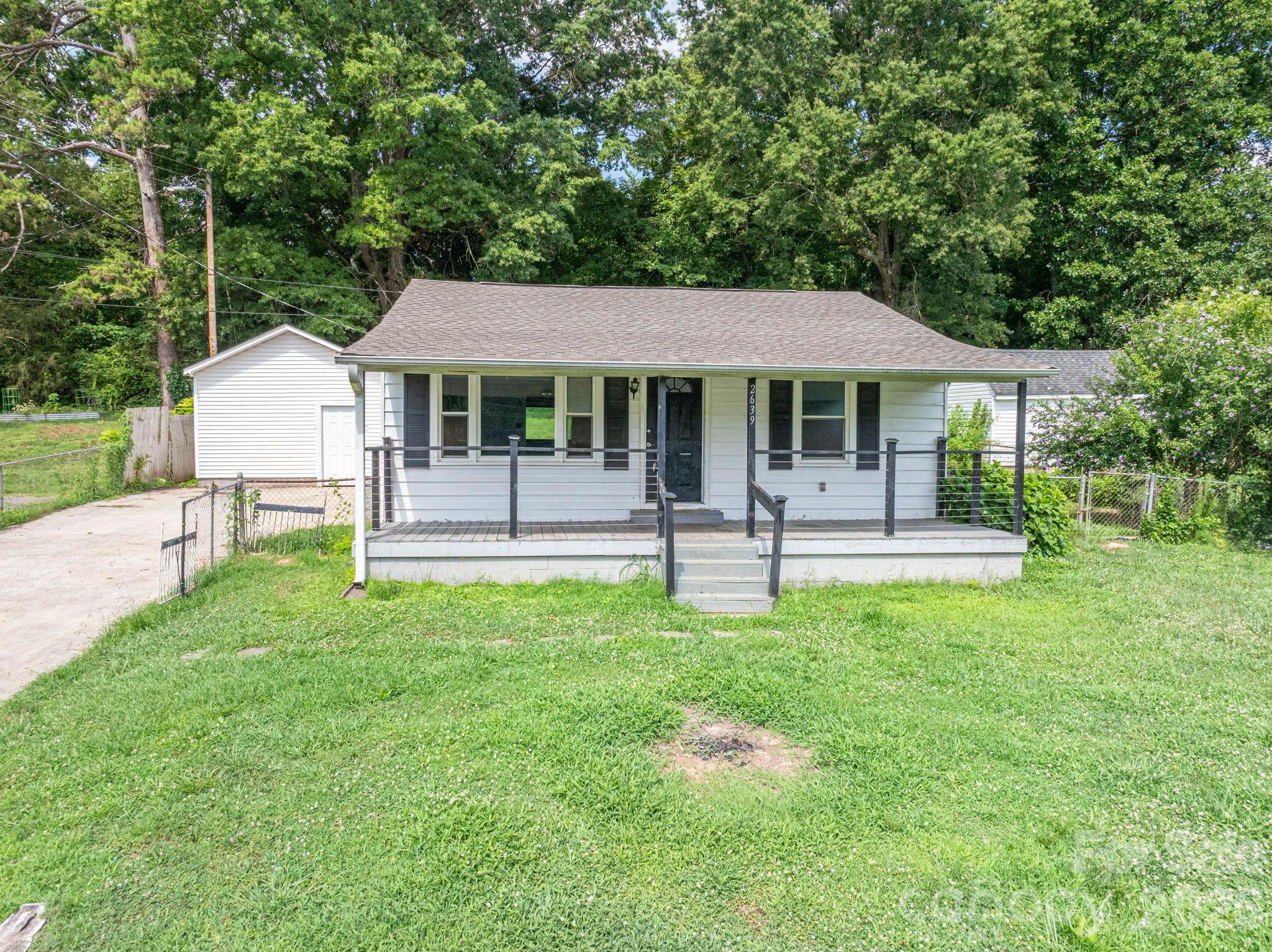2639 Springbrook Circle Property Photo 37