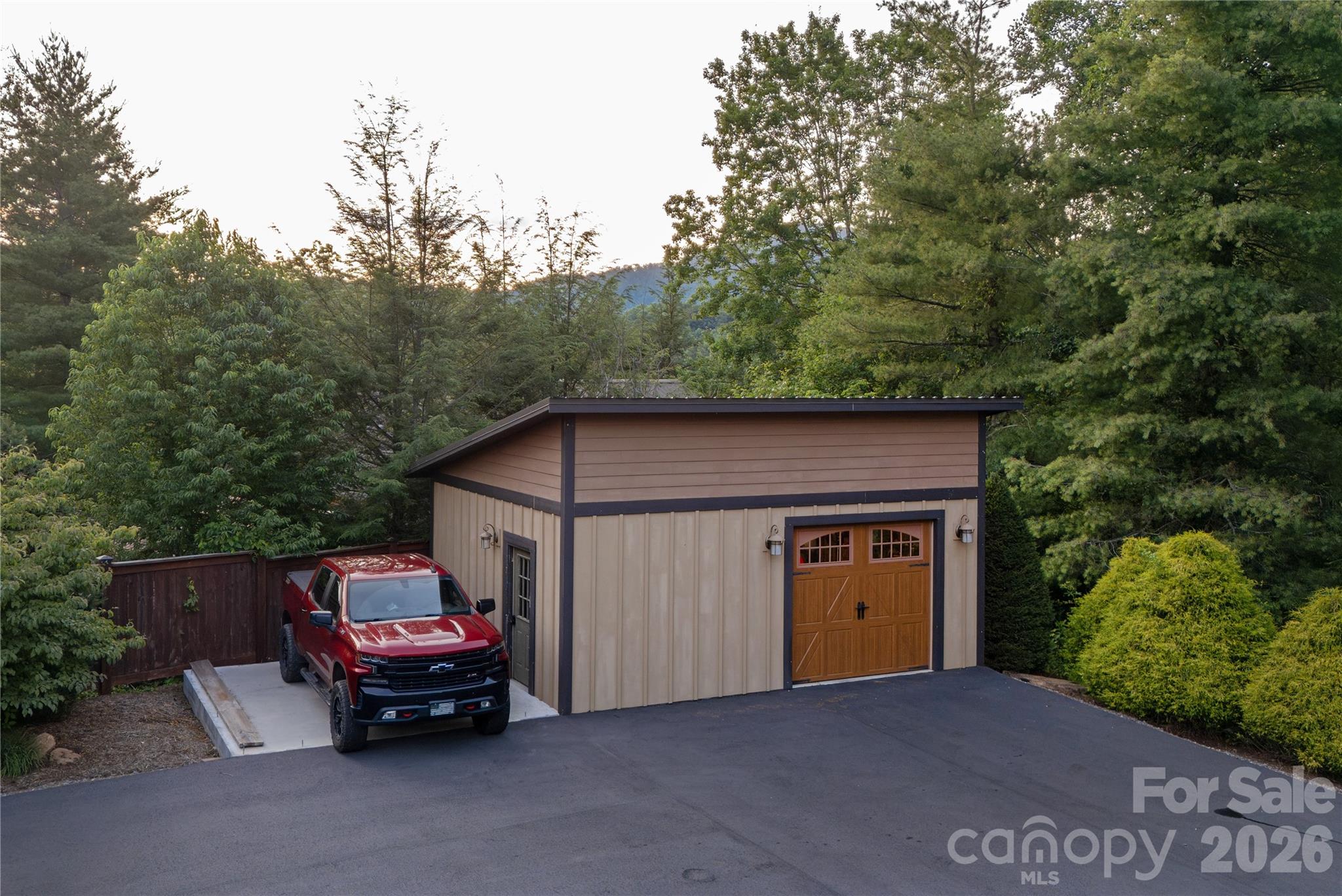 345 Prospect Drive Property Photo 47