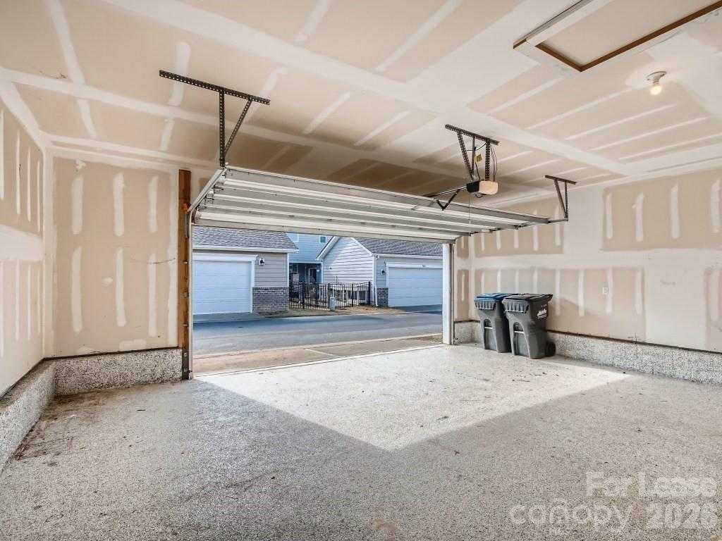 8123 Cornhill Avenue Property Photo 24