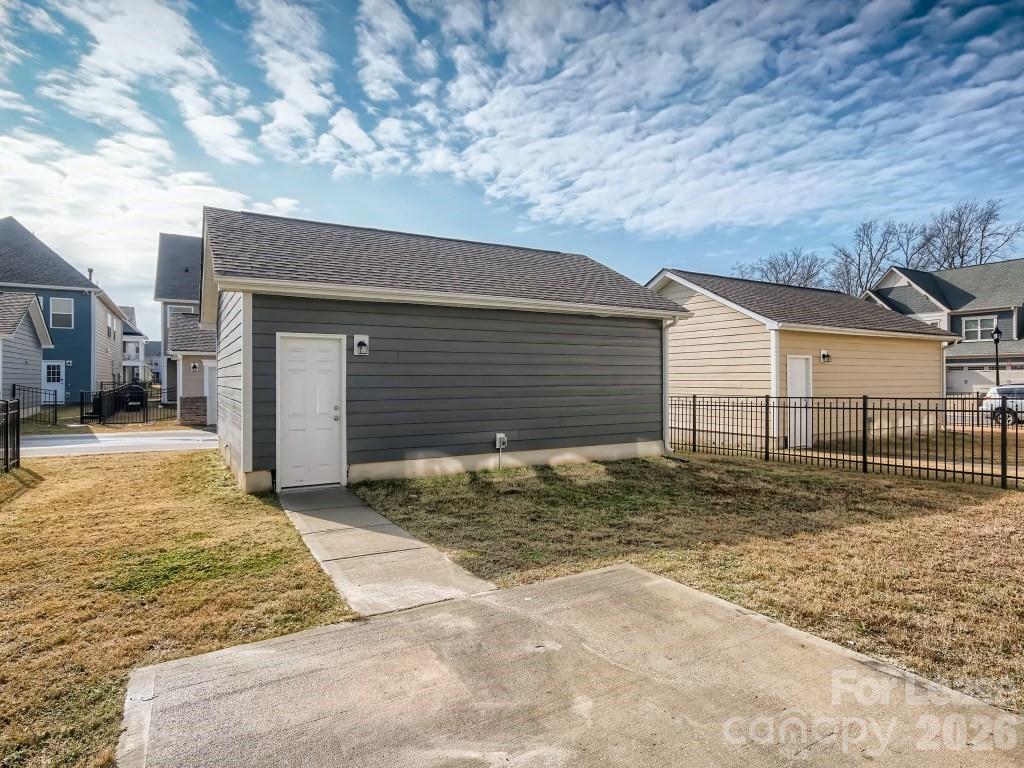 8123 Cornhill Avenue Property Photo 25