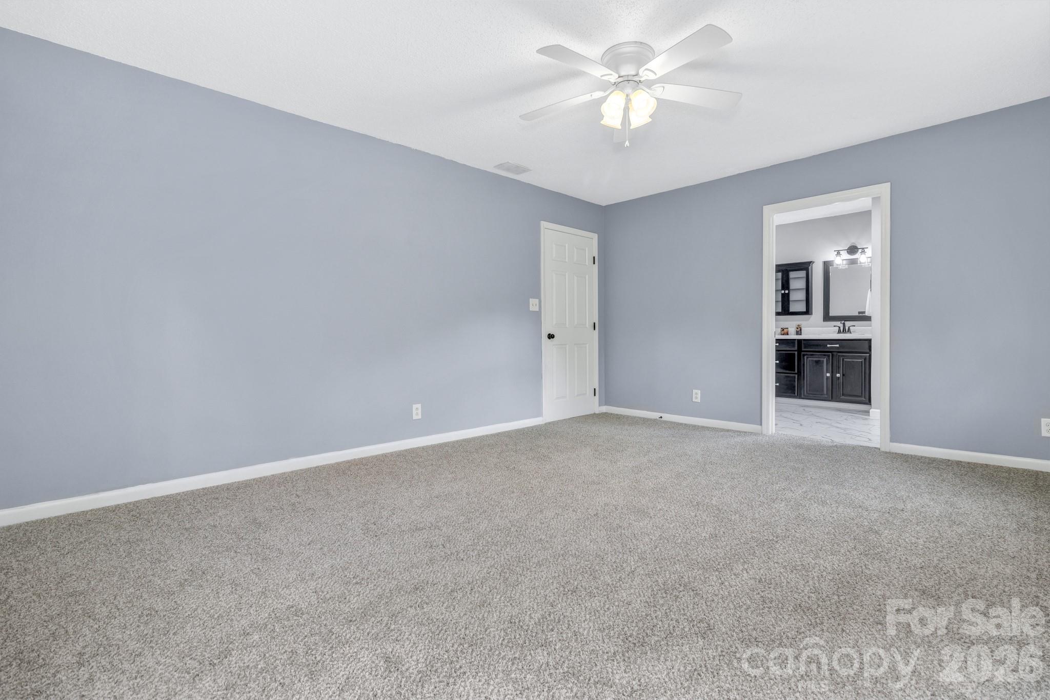11 Aquarian Way Property Photo 22
