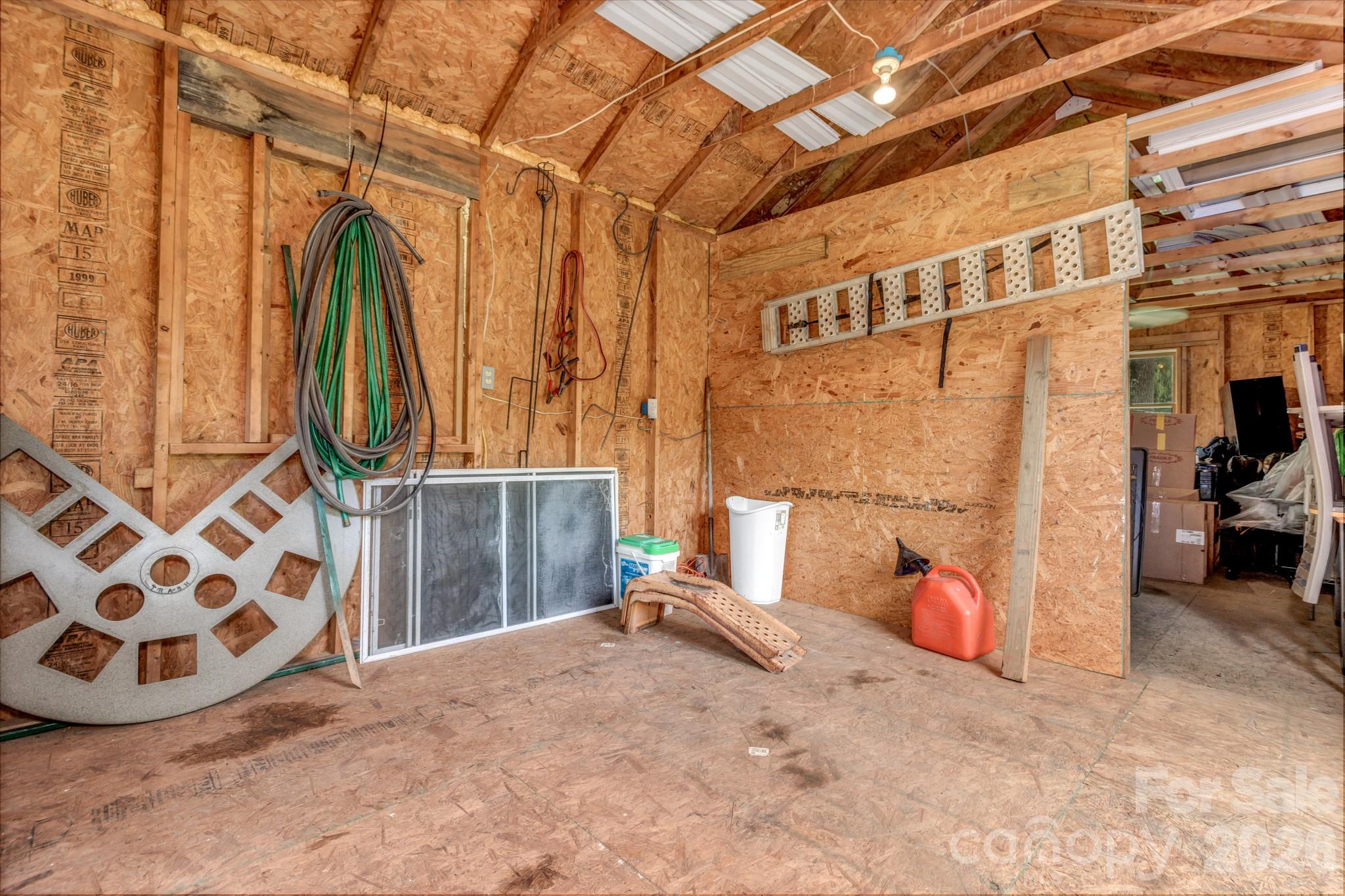 11 Aquarian Way Property Photo 37
