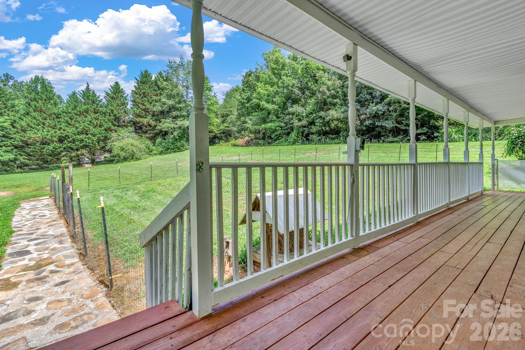 11 Aquarian Way Property Photo 48