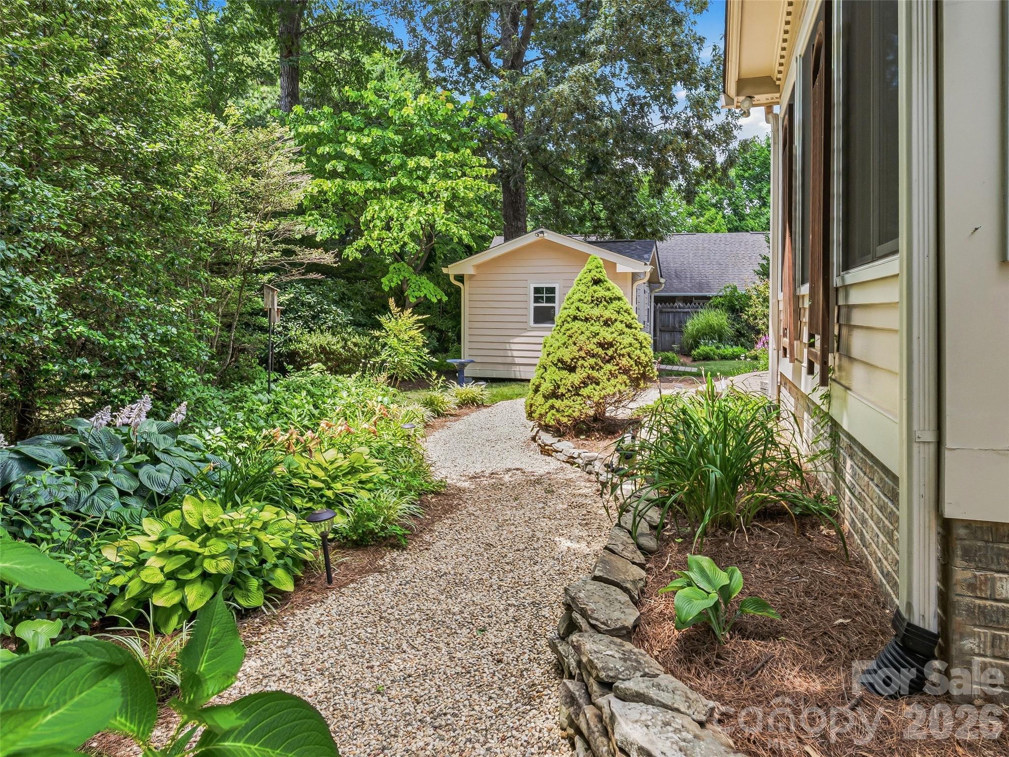 1005 Windsor Drive Property Photo 38