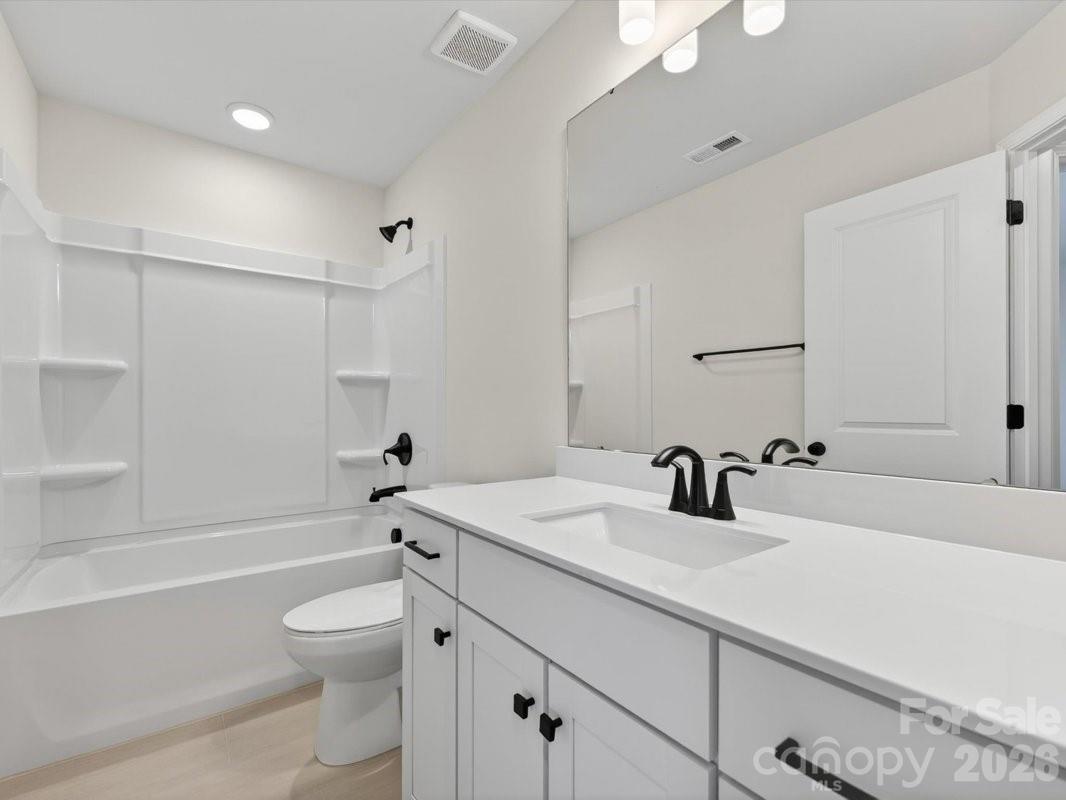 10024 Mamillion Drive Property Photo 8