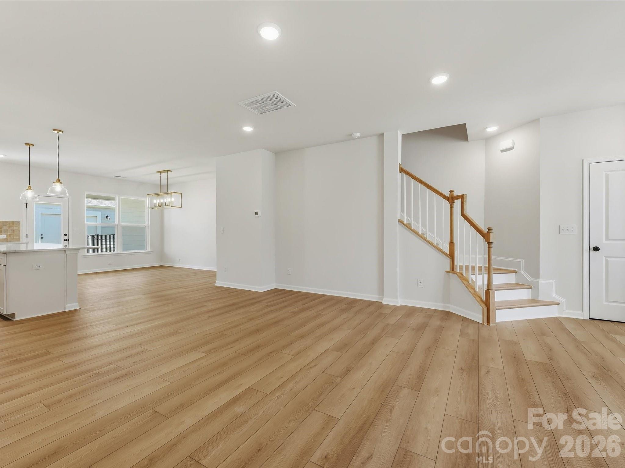 10024 Mamillion Drive Property Photo 10