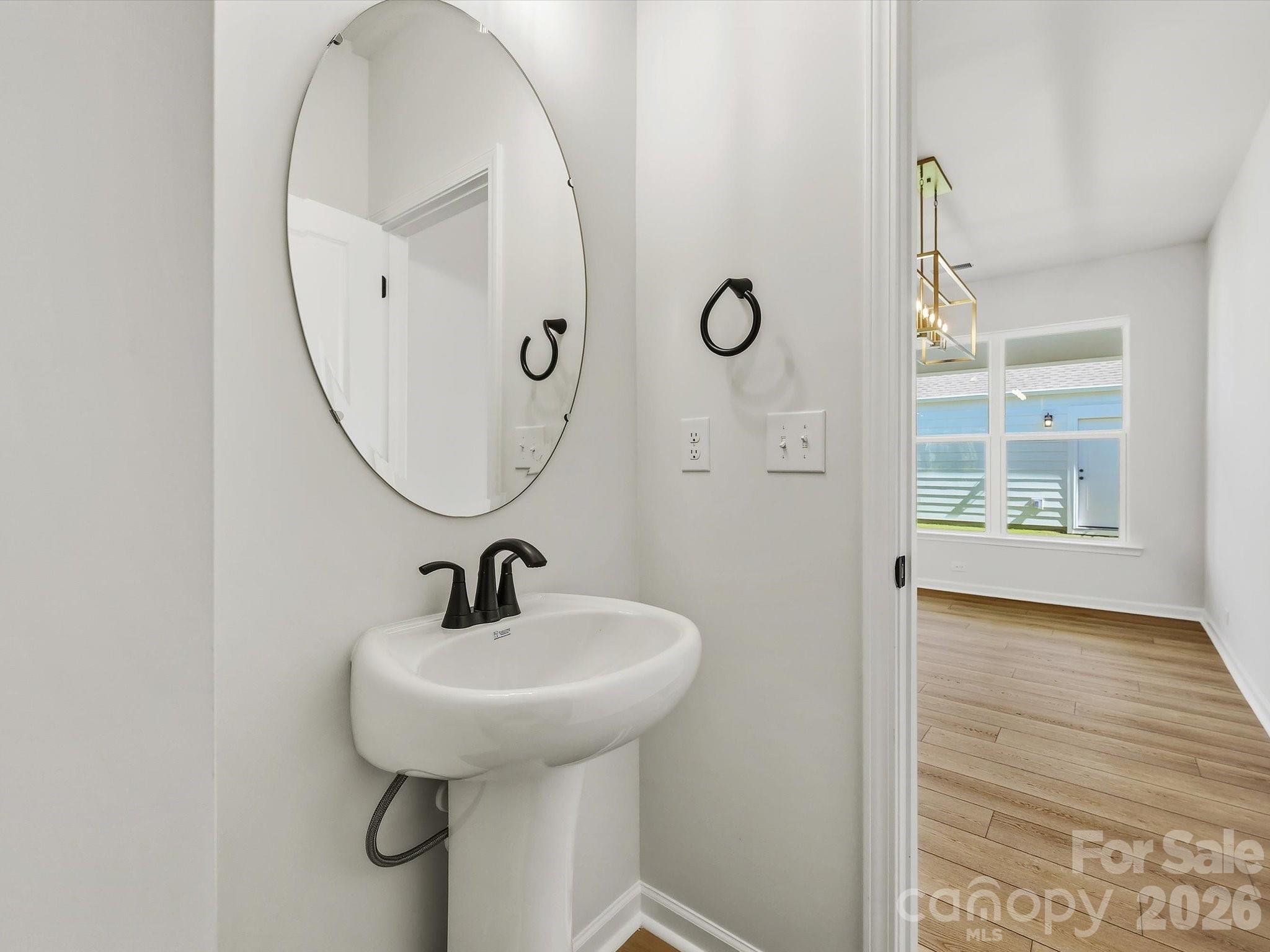 10024 Mamillion Drive Property Photo 17