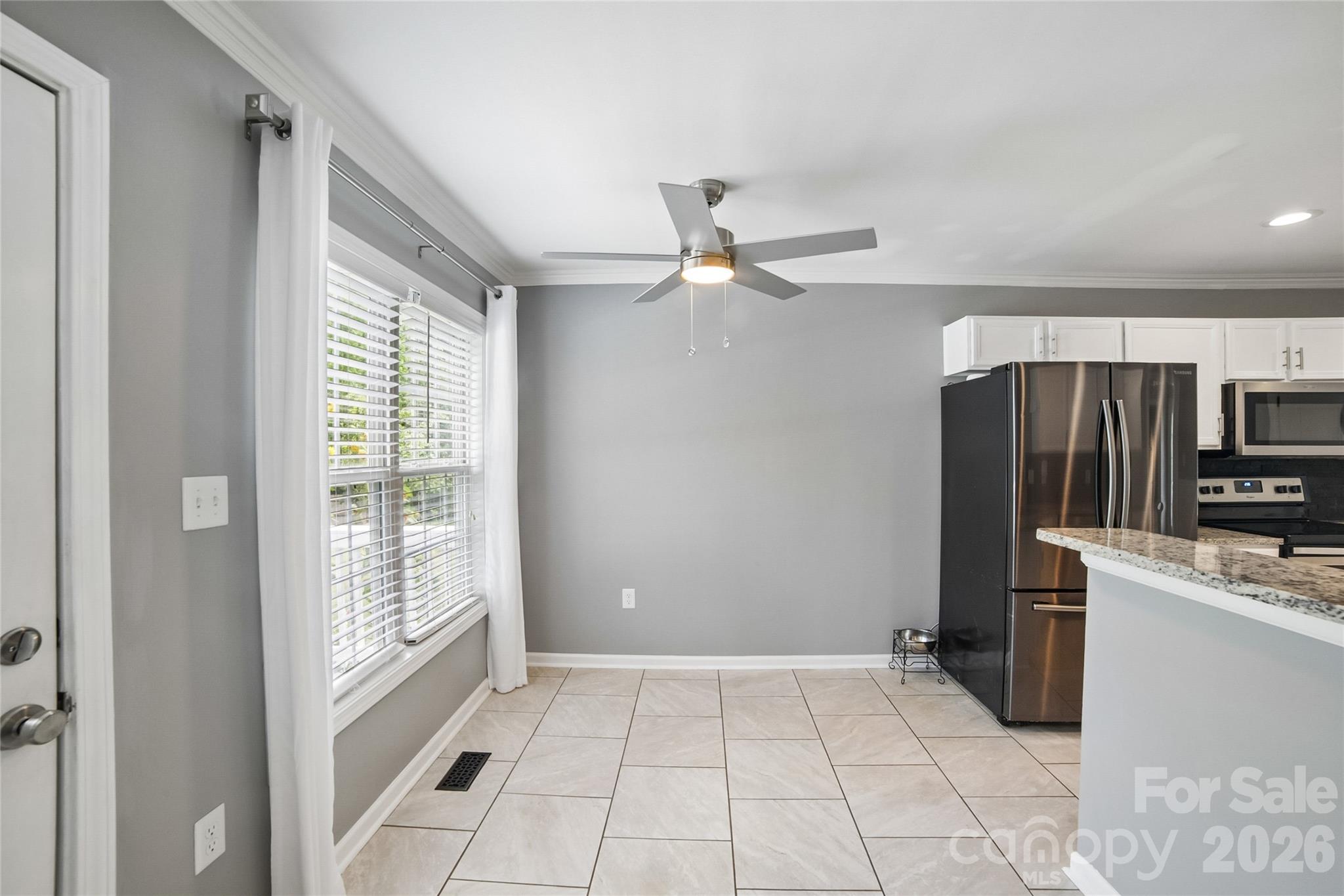 3552 Navajo Drive Property Photo 8