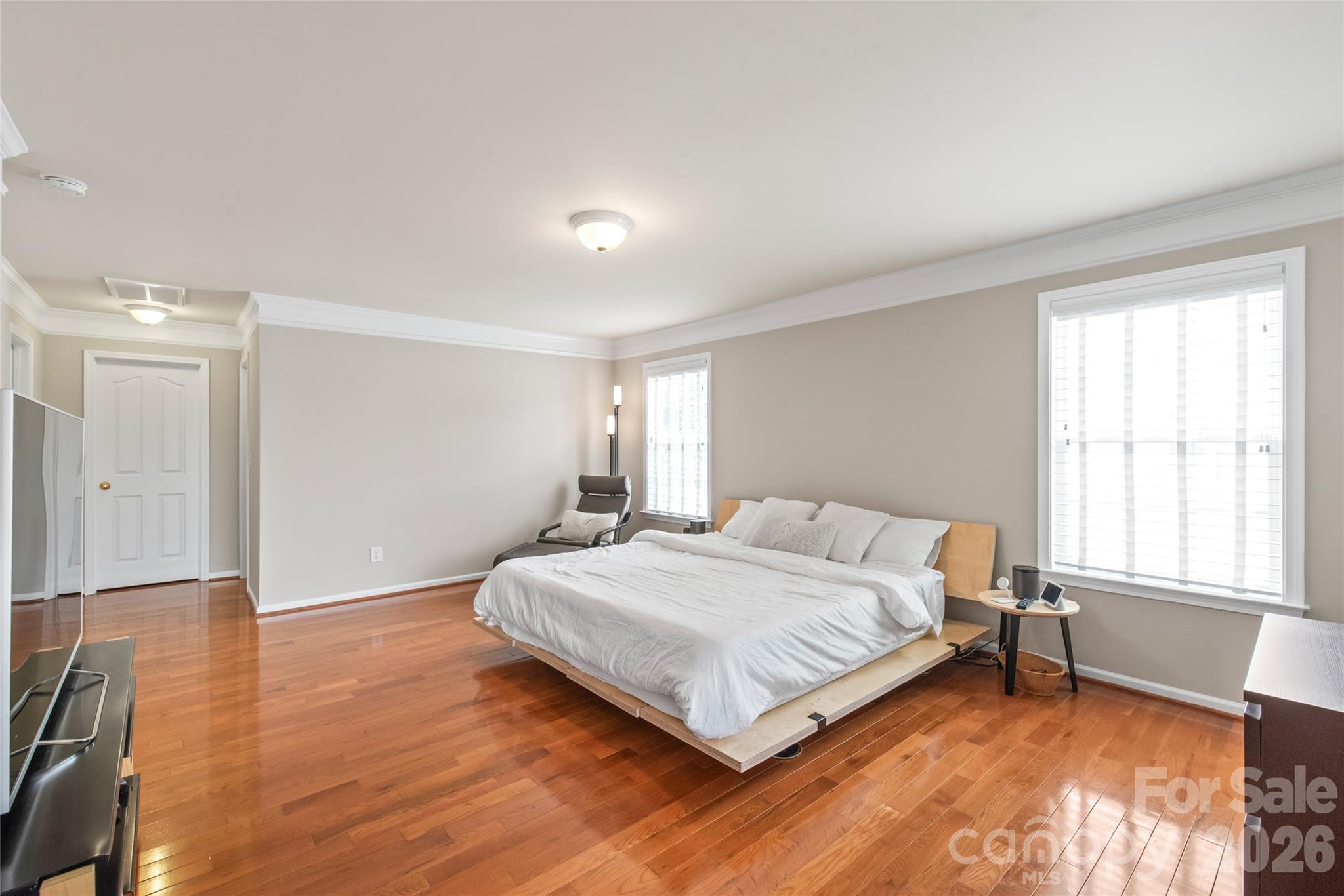 1906 Birchbrook Court Property Photo 31
