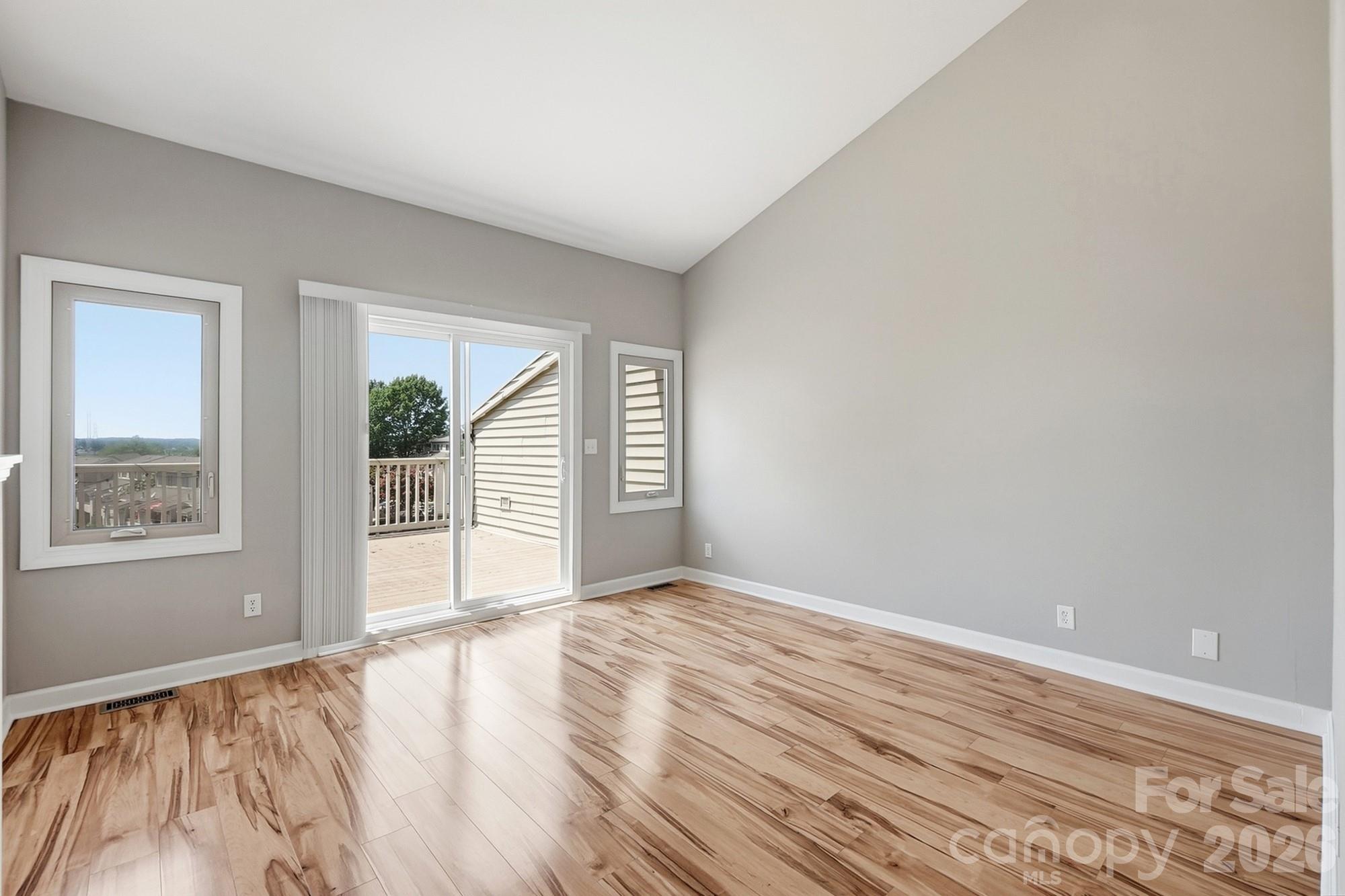 14612 Waterside Drive Property Photo 20