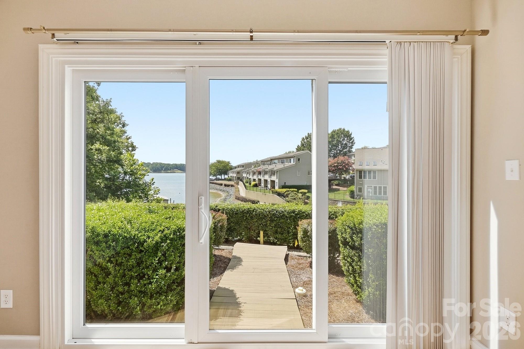 14612 Waterside Drive Property Photo 34