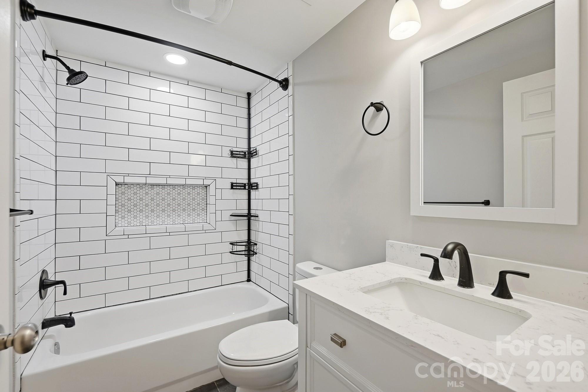 14612 Waterside Drive Property Photo 40