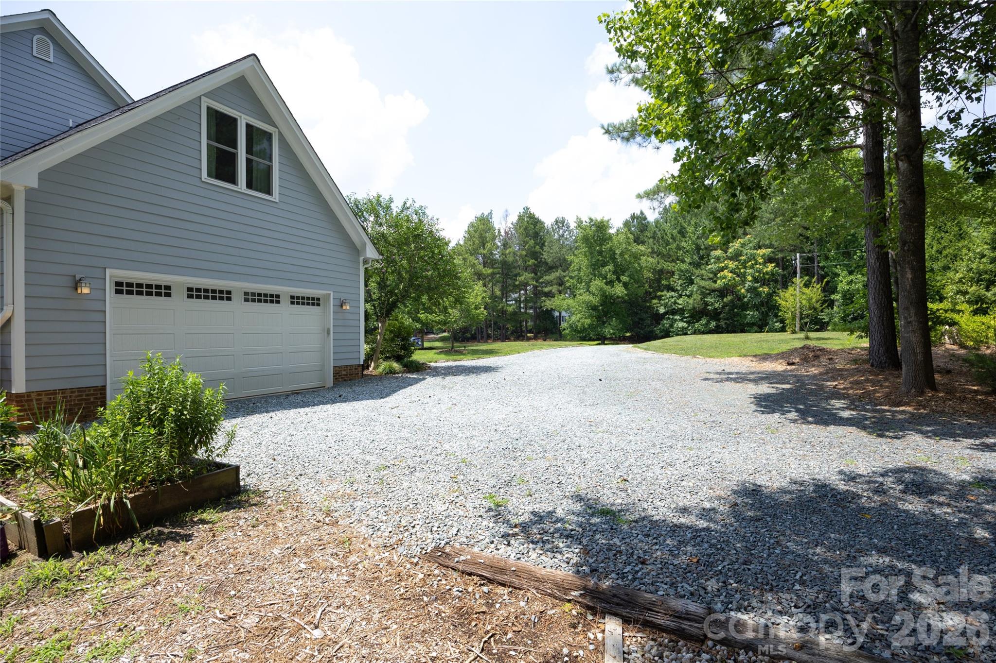 100 Fairmont Place Property Photo 5
