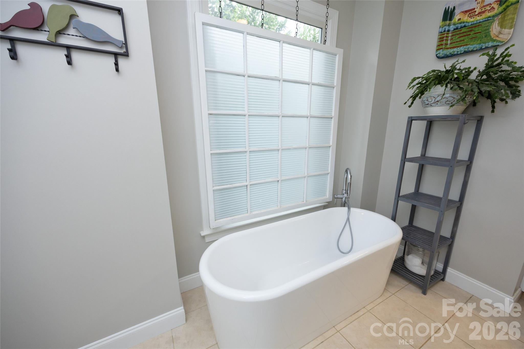 100 Fairmont Place Property Photo 23