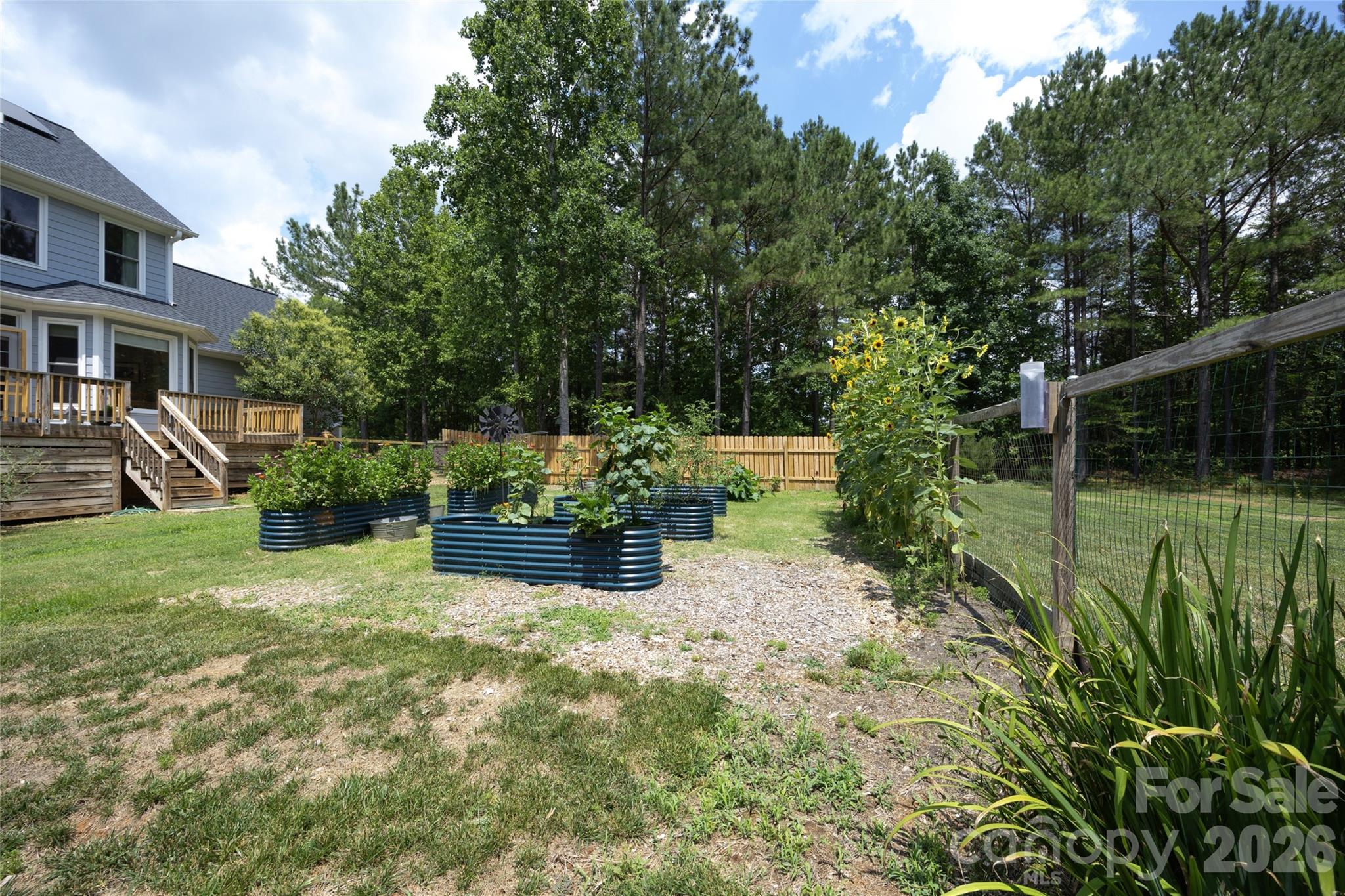 100 Fairmont Place Property Photo 33