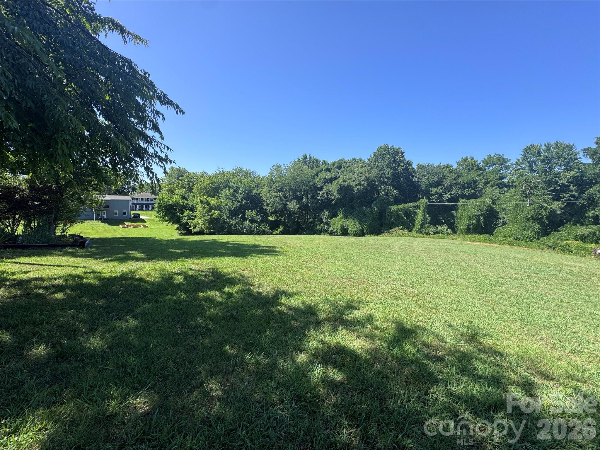 000 Miller Avenue Property Photo 1
