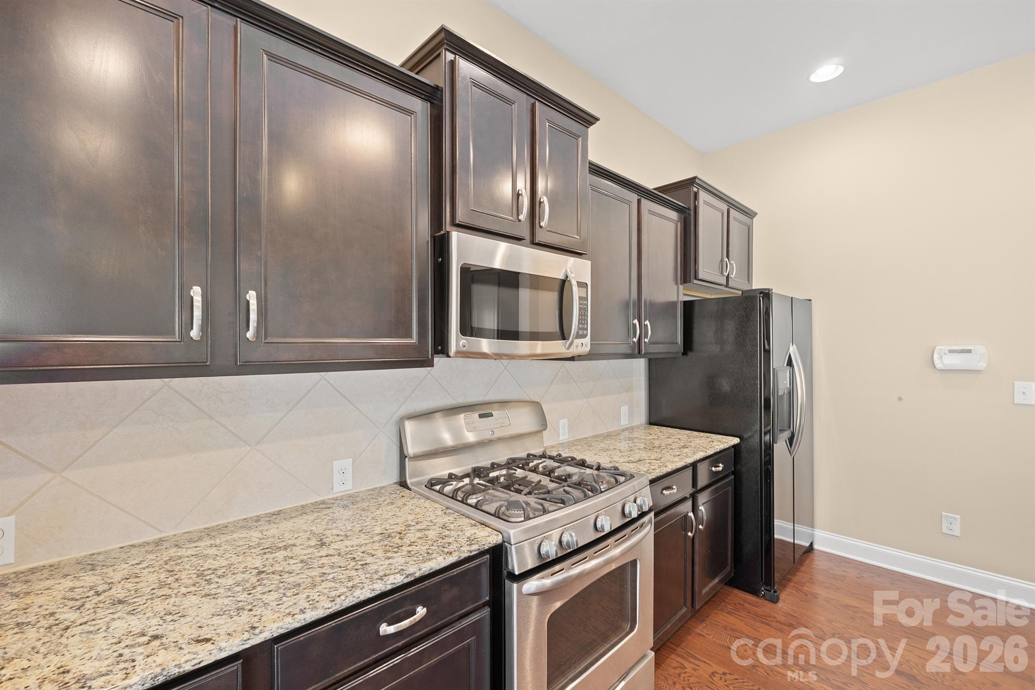 331 Montibello Drive Property Photo 19