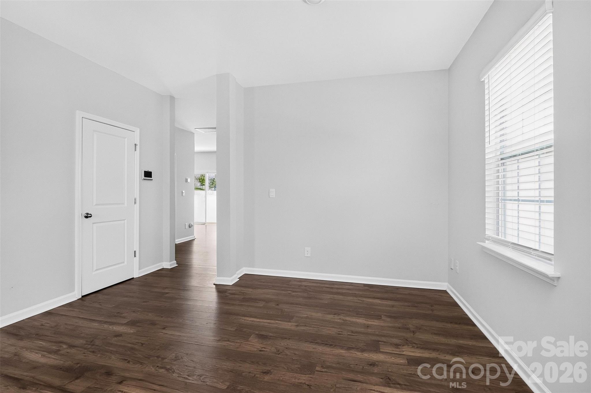 9203 Mackinaw Drive Property Photo 7
