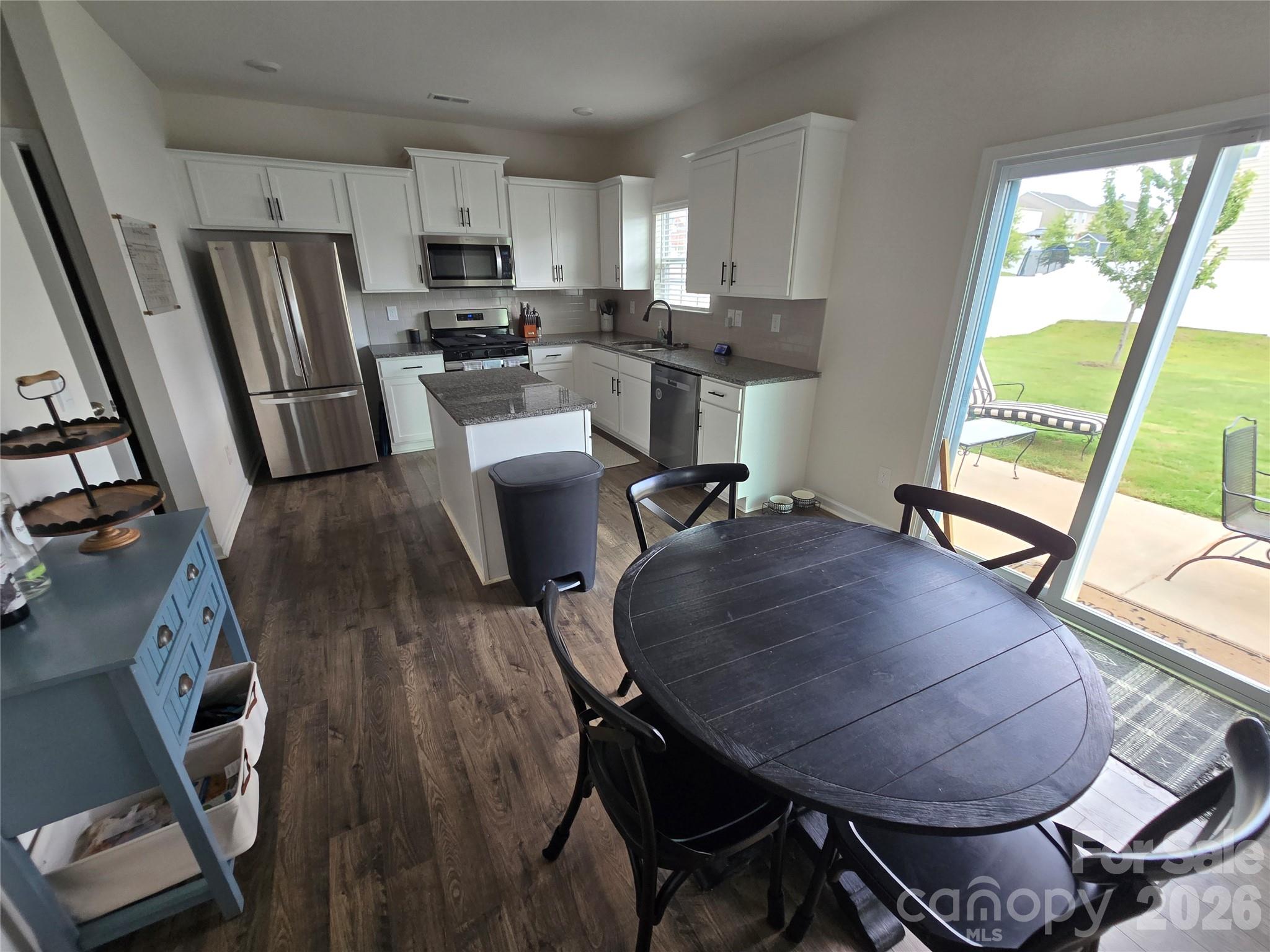 9203 Mackinaw Drive Property Photo 24