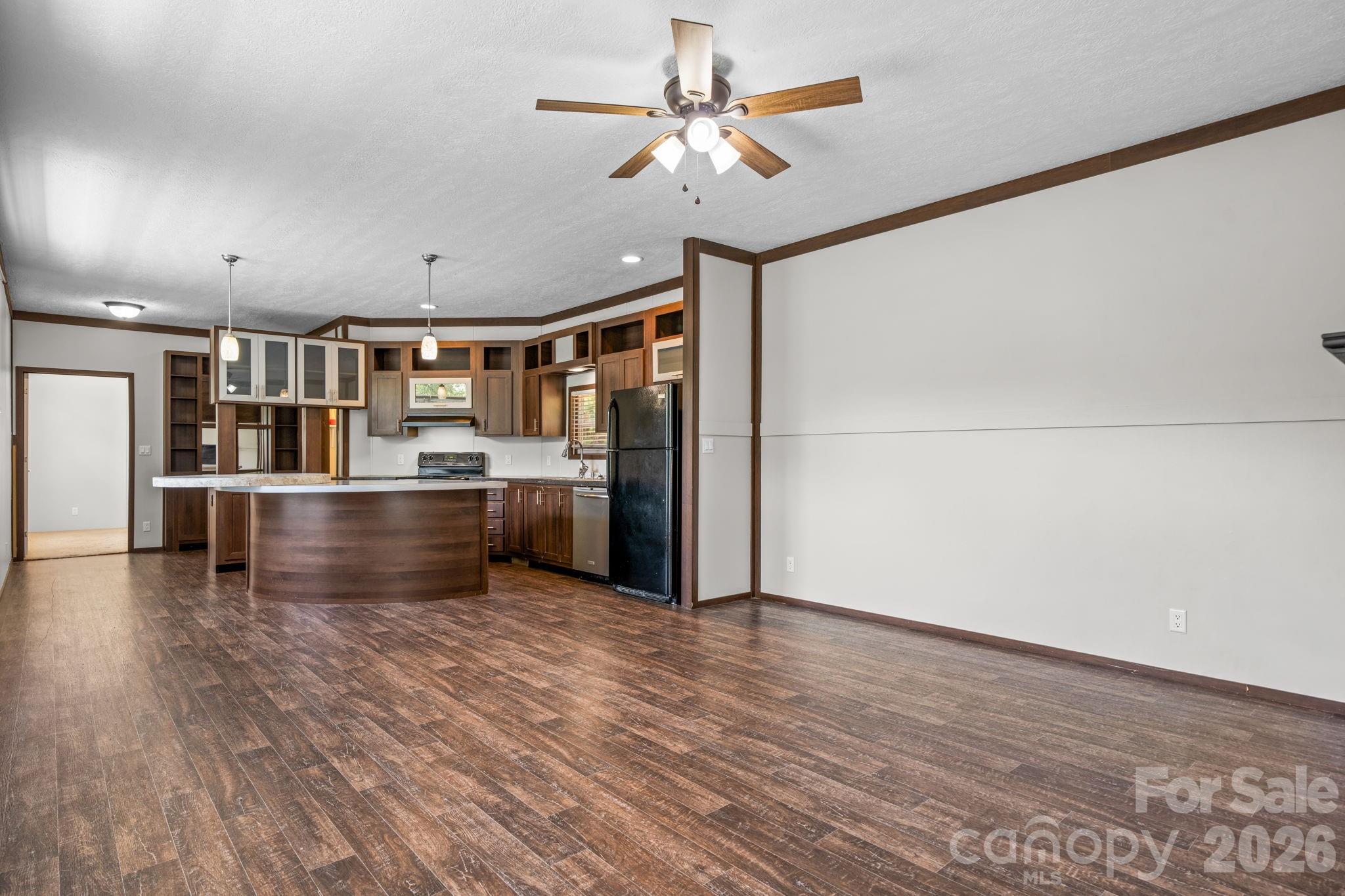 2876 Burma Road Property Photo 4